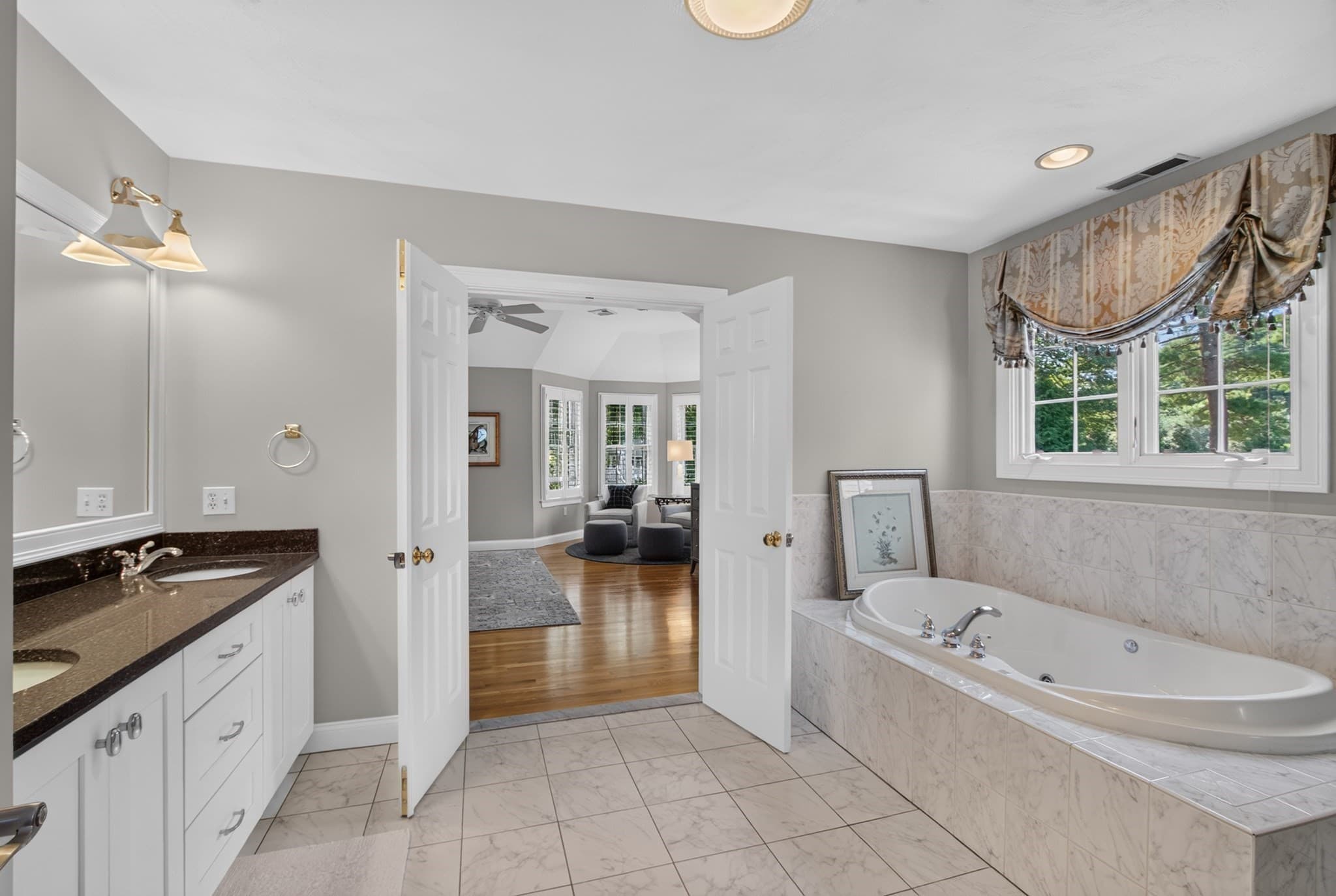 Single Family Residence at 21 Somerset Dr, Andover MA 01810, Andover, photo 23 of 42