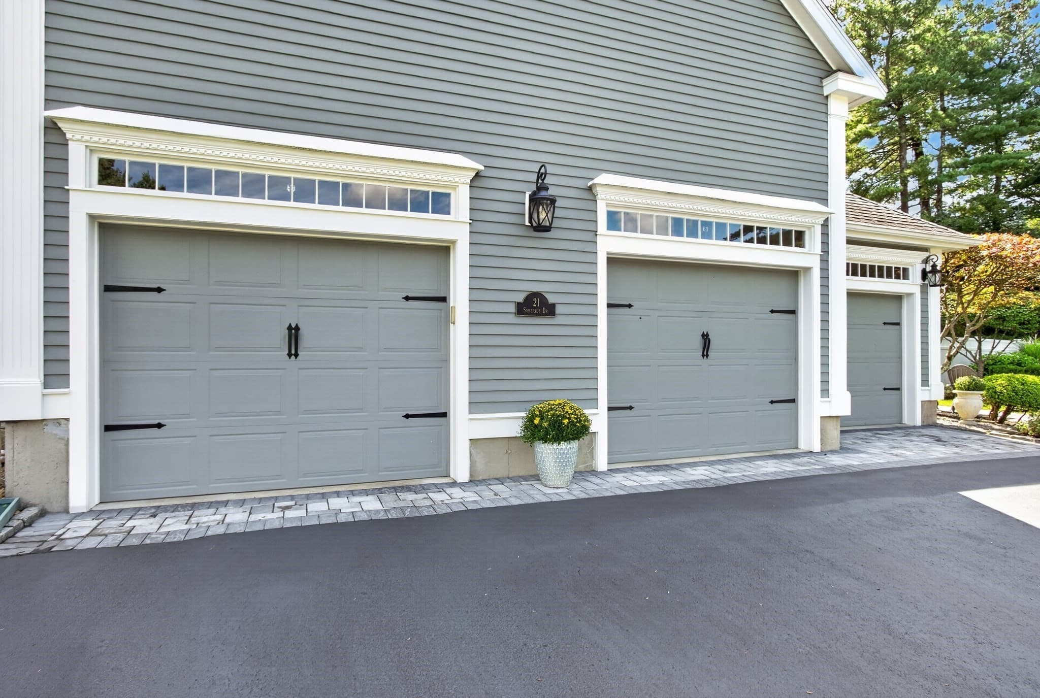 Single Family Residence at 21 Somerset Dr, Andover MA 01810, Andover, photo 40 of 42