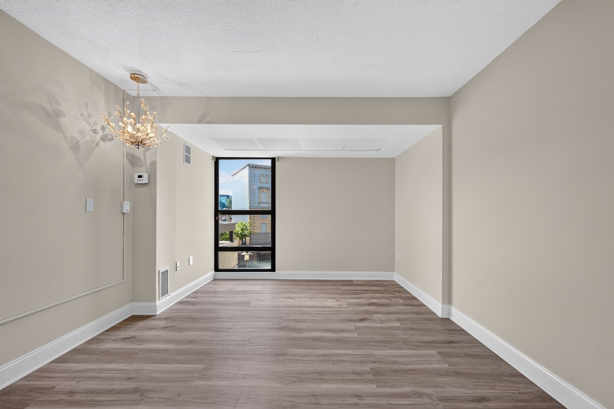 Stock Cooperative at 566 Commonwealth Ave # 308, Boston MA 02215, photo 7 of 25