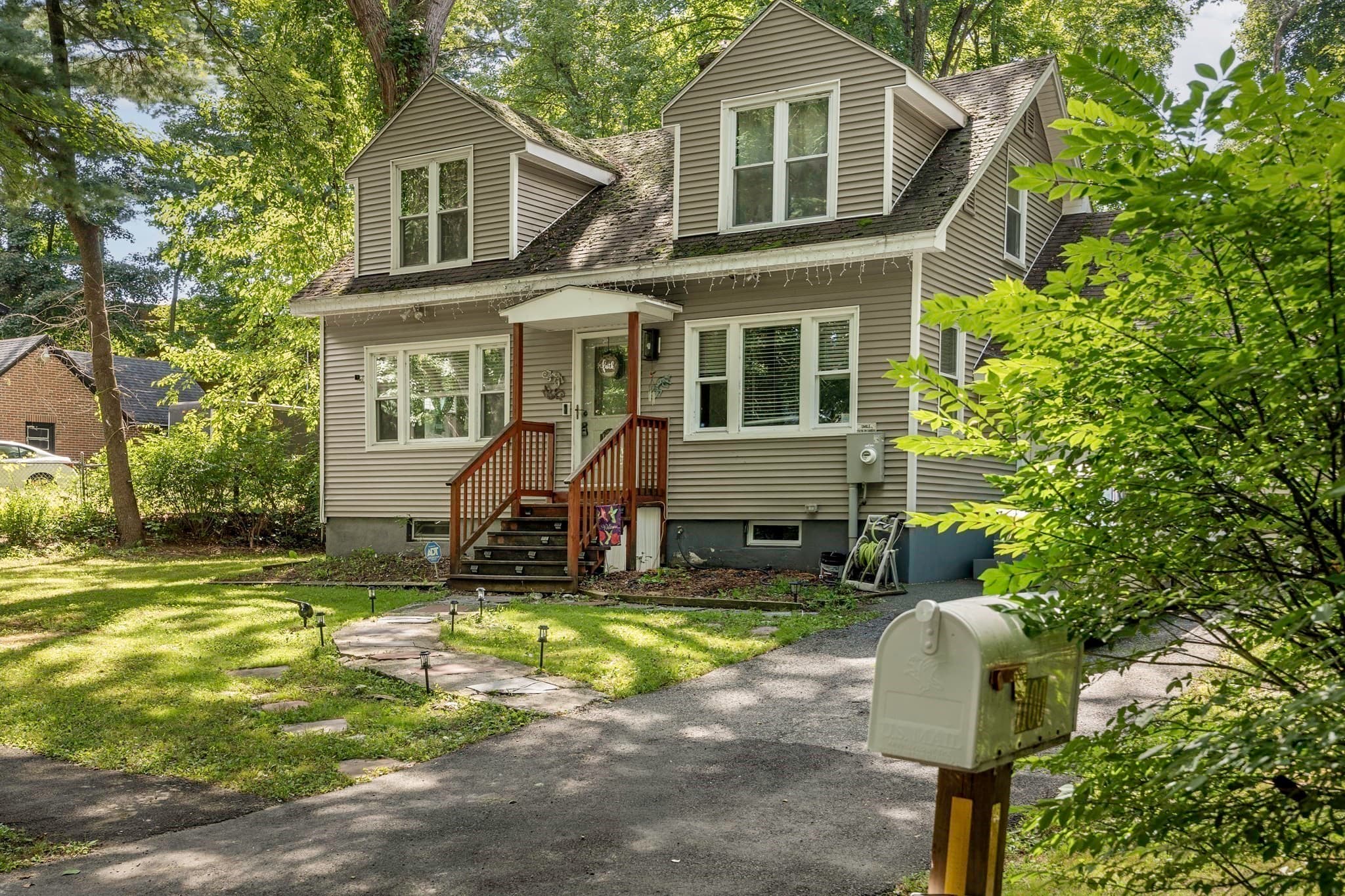 Single Family Residence at 1100 Roosevelt Ave, Springfield MA 01109, Springfield, photo 25 of 28