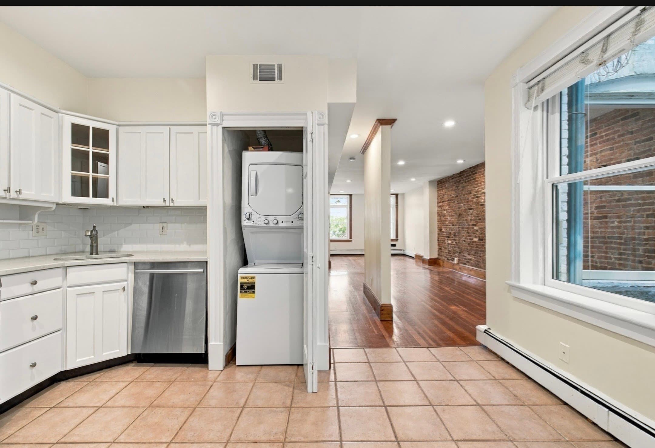 Condominium at 58 Myrtle St # 2, Boston MA 02114, photo 9 of 23