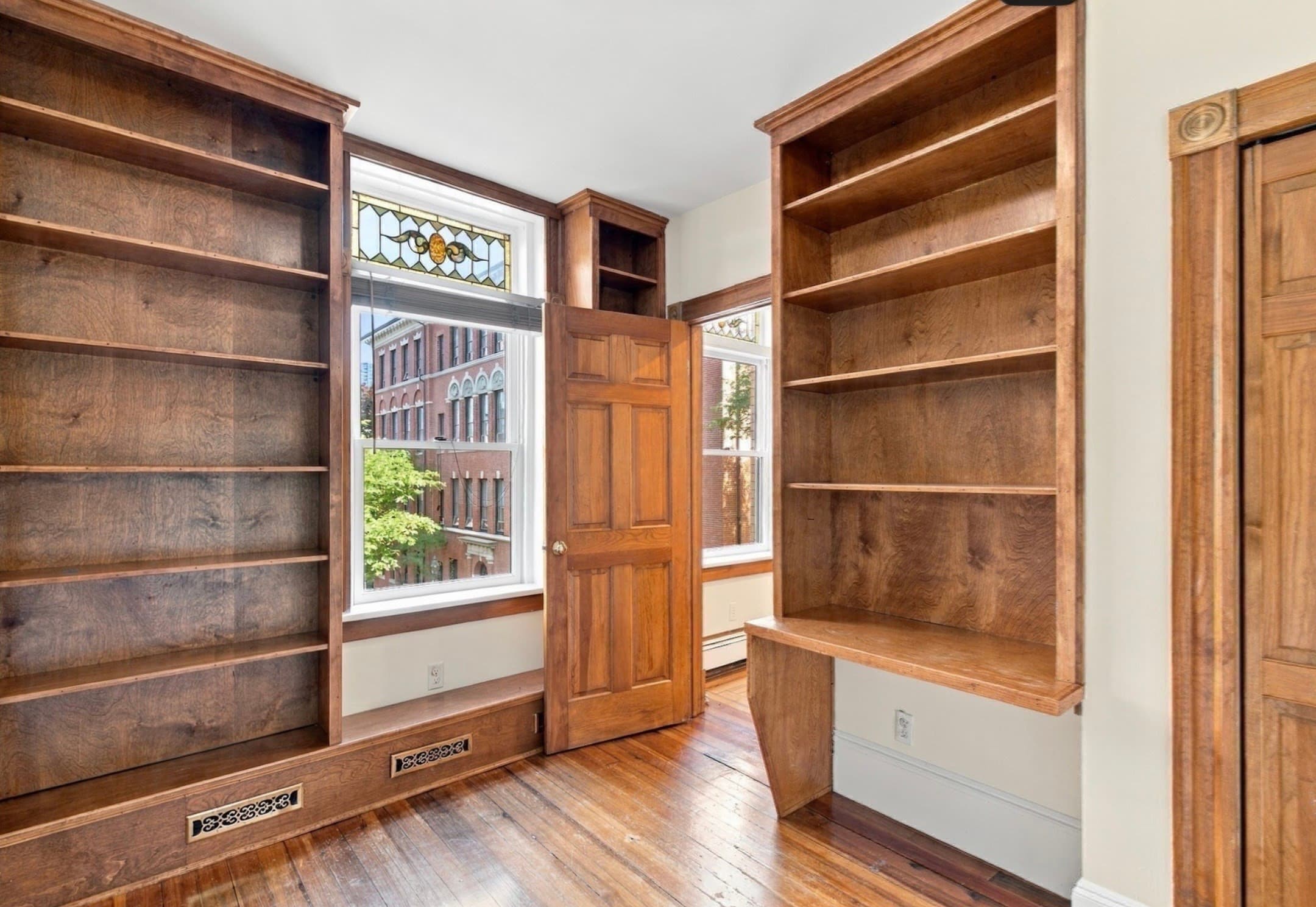Condominium at 58 Myrtle St # 2, Boston MA 02114, photo 15 of 23
