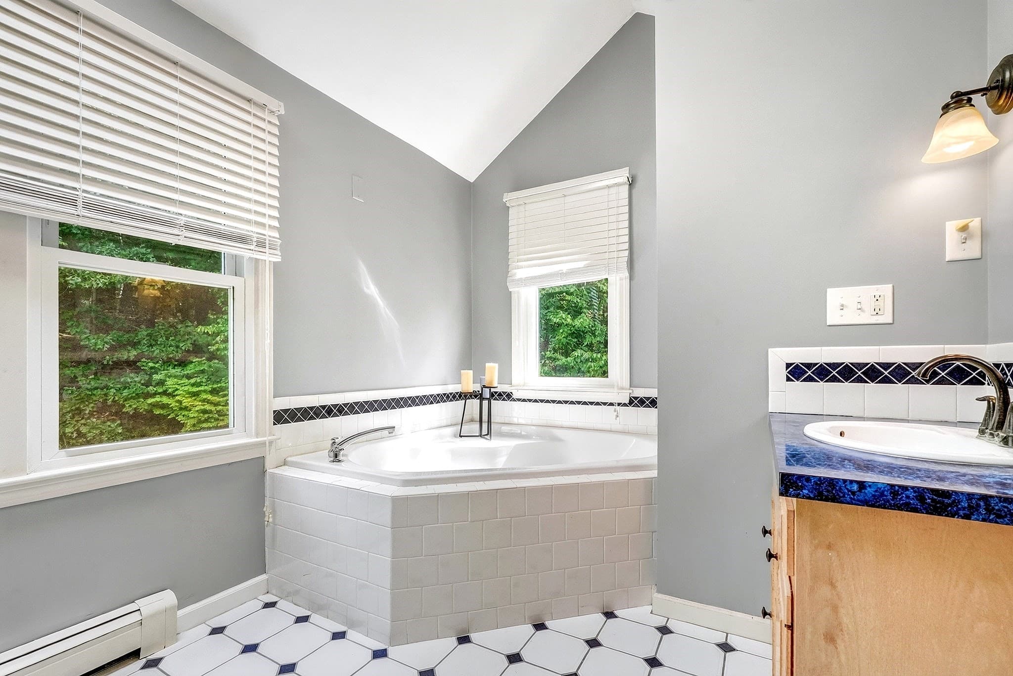 Single Family Residence at 27 Field Pond Rd, Milford MA 01757, photo 27 of 42