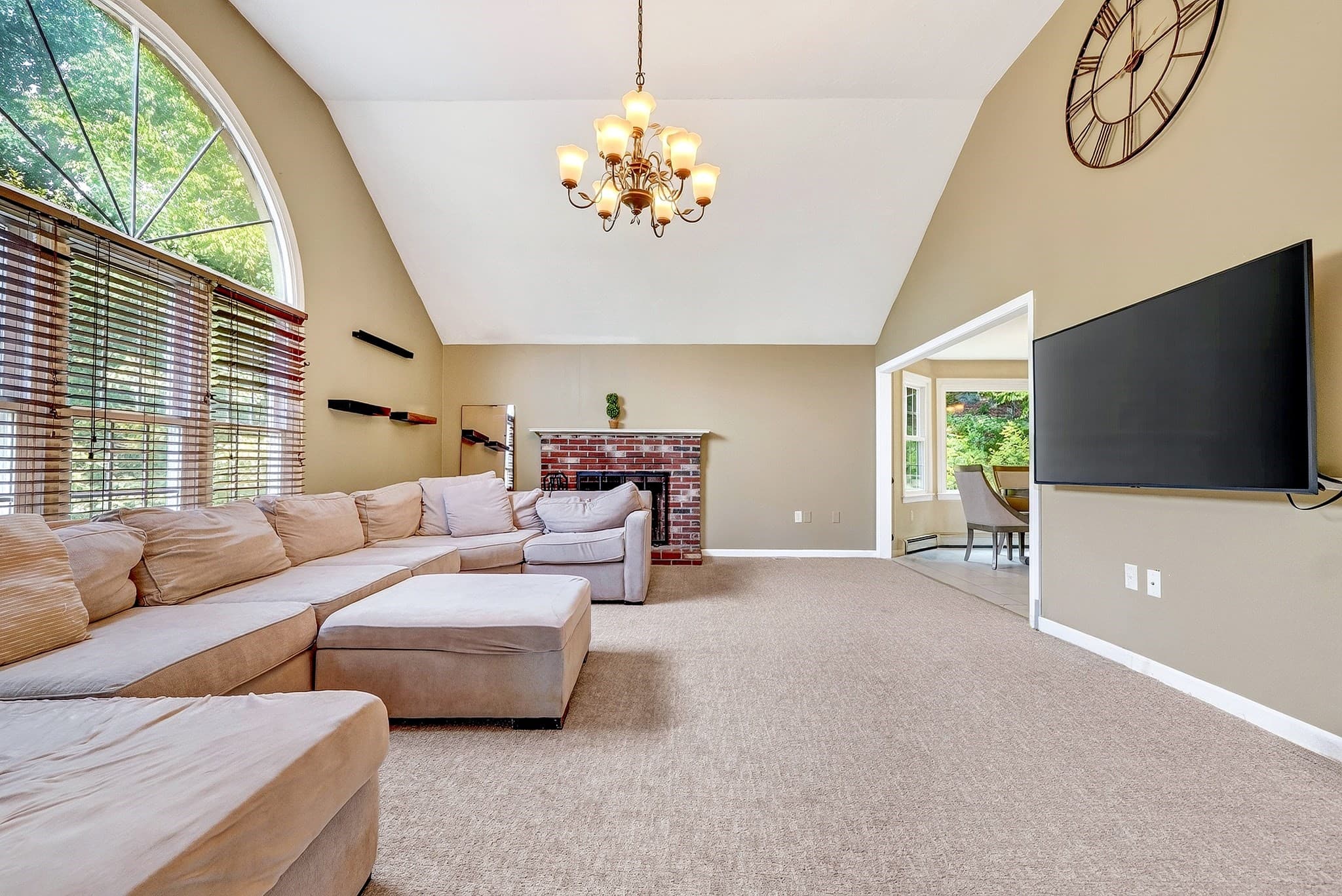 Single Family Residence at 27 Field Pond Rd, Milford MA 01757, photo 3 of 42