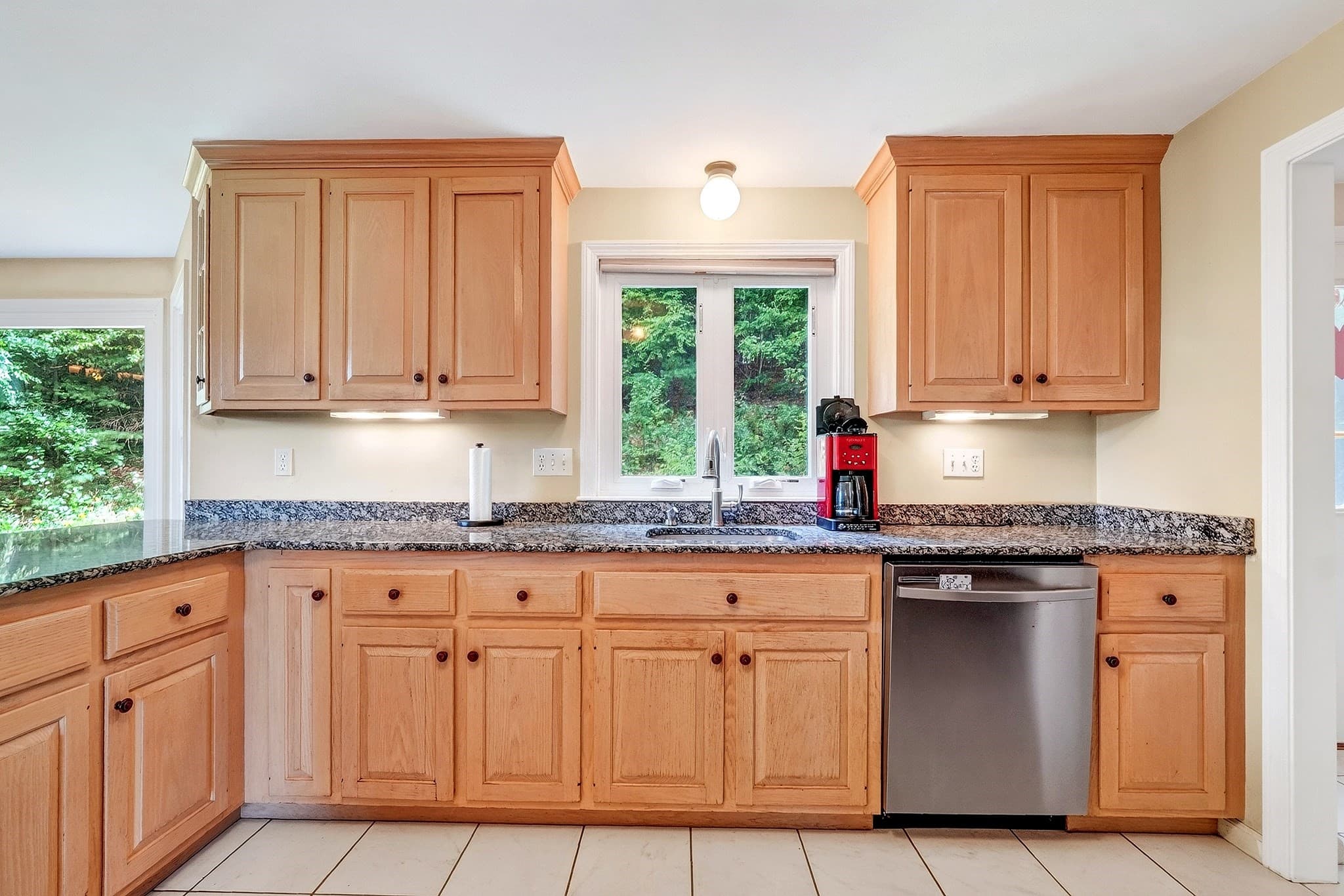 Single Family Residence at 27 Field Pond Rd, Milford MA 01757, photo 10 of 42