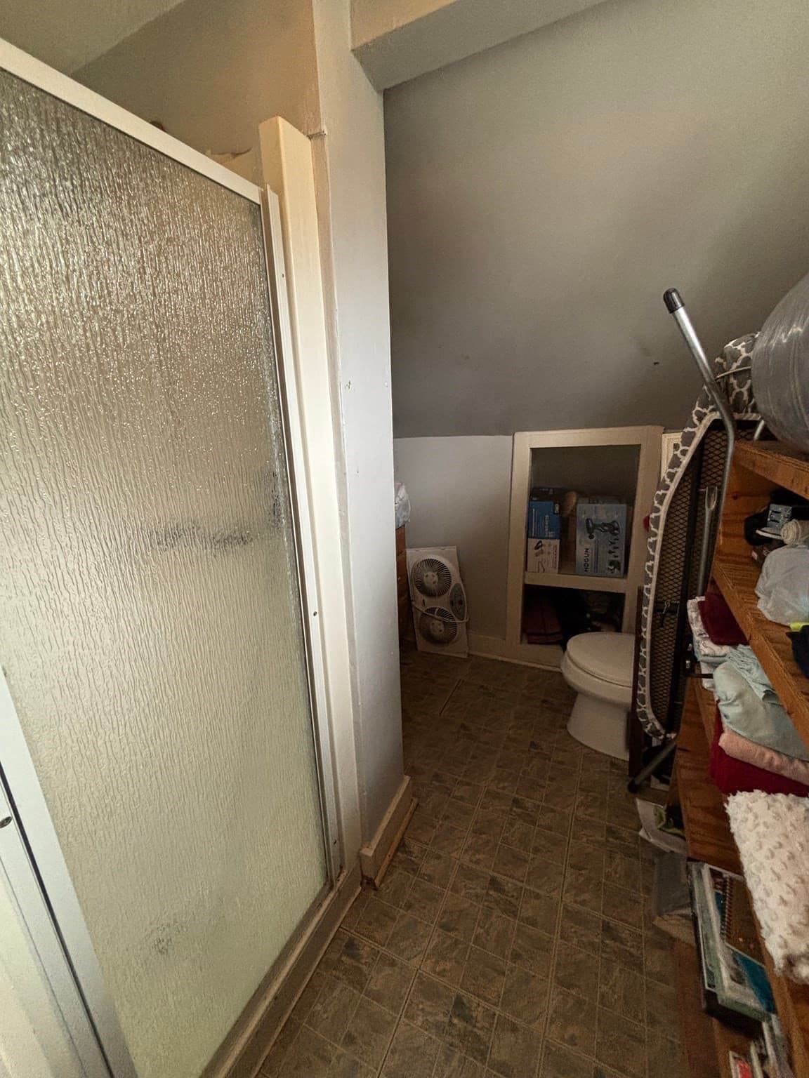 Single Family Residence at 27 Border St, Springfield MA 01104, photo 20 of 26