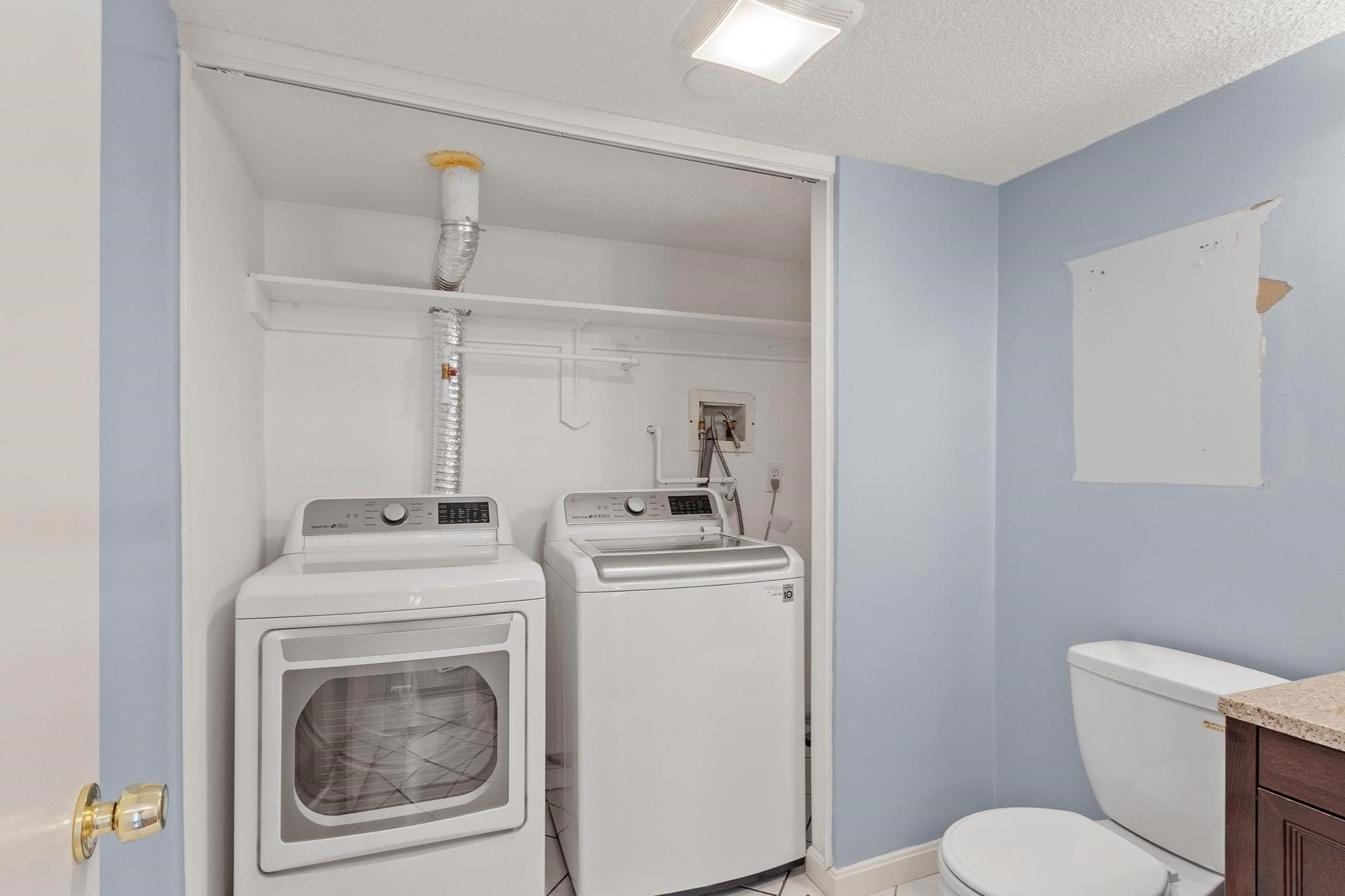 Condominium at 43 Meadow Pond Dr # A, Leominster MA 01453, Leominster, photo 12 of 36