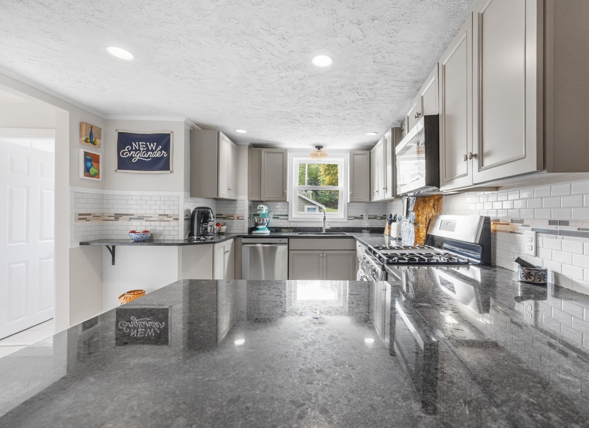 Single Family Residence at 22-R Valley Beach Ave, Hull MA 02045, Hull, photo 14 of 39