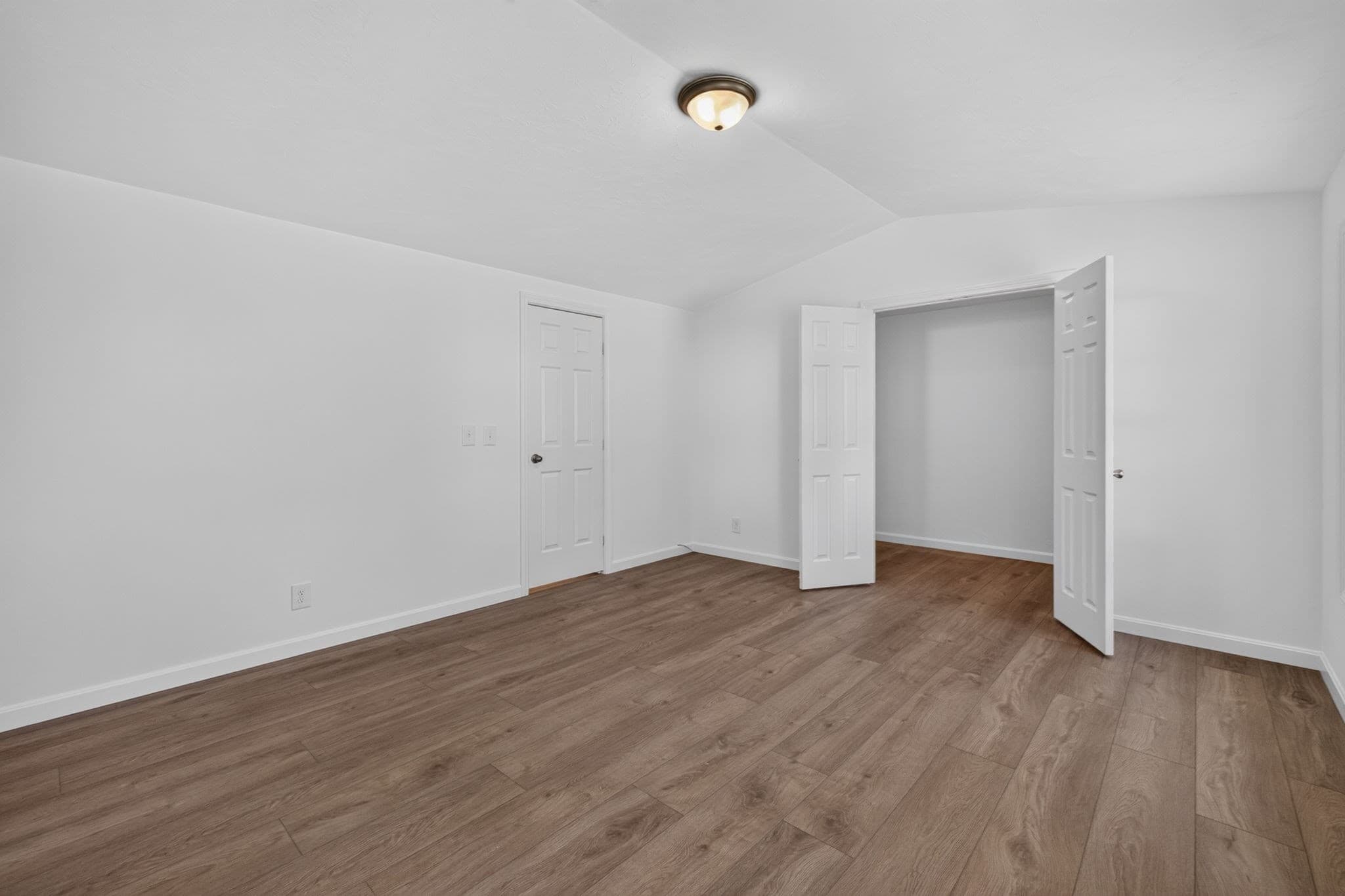 Mobile Home at 14 Amber Way, Raynham MA 02767, Raynham, photo 17 of 34