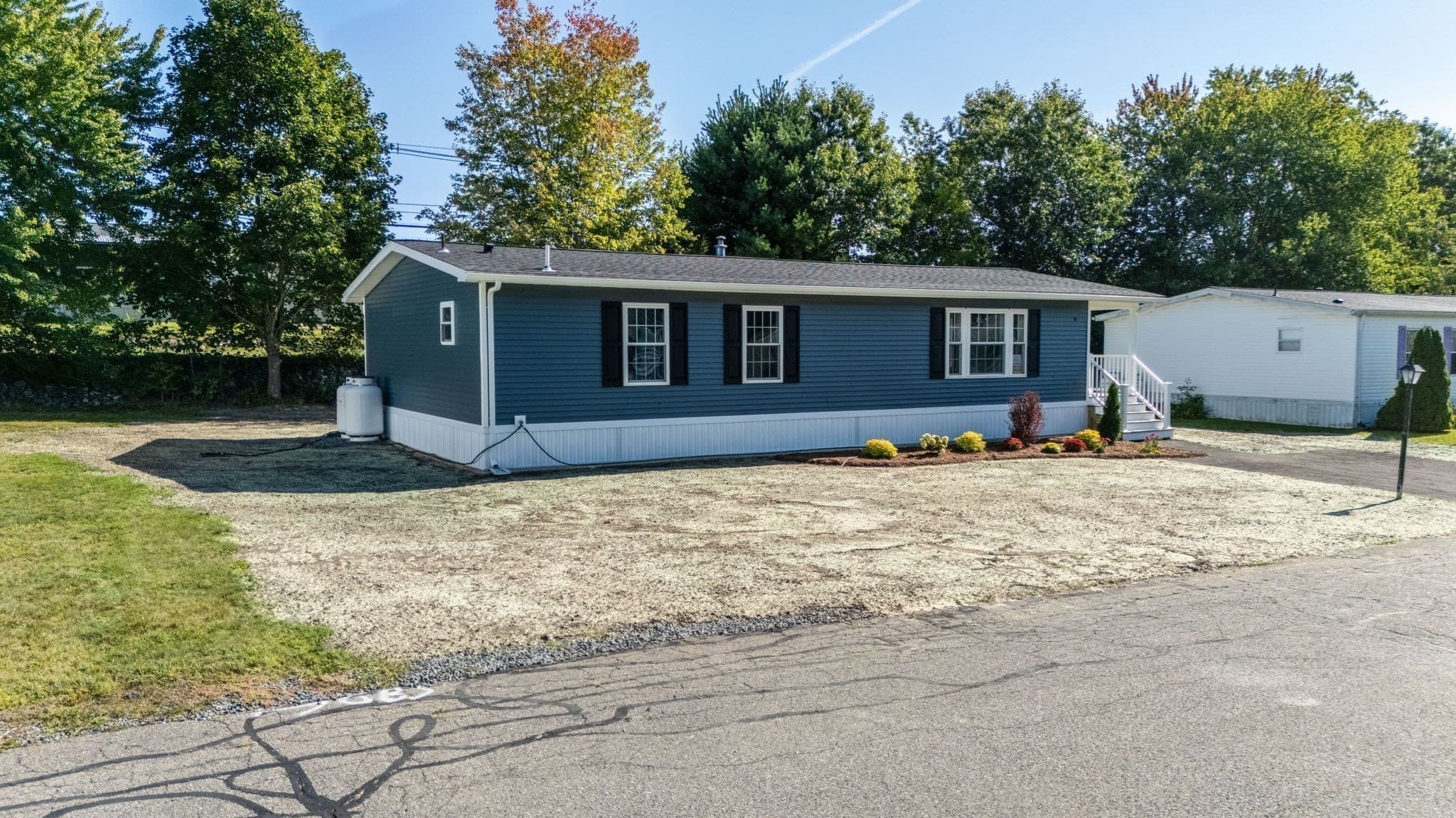 Mobile Home at 14 Amber Way, Raynham MA 02767, Raynham, photo 28 of 34