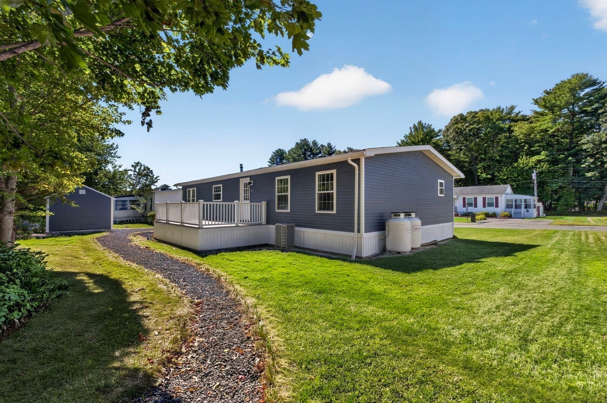 Mobile Home at 14 Amber Way, Raynham MA 02767, Raynham, photo 24 of 34