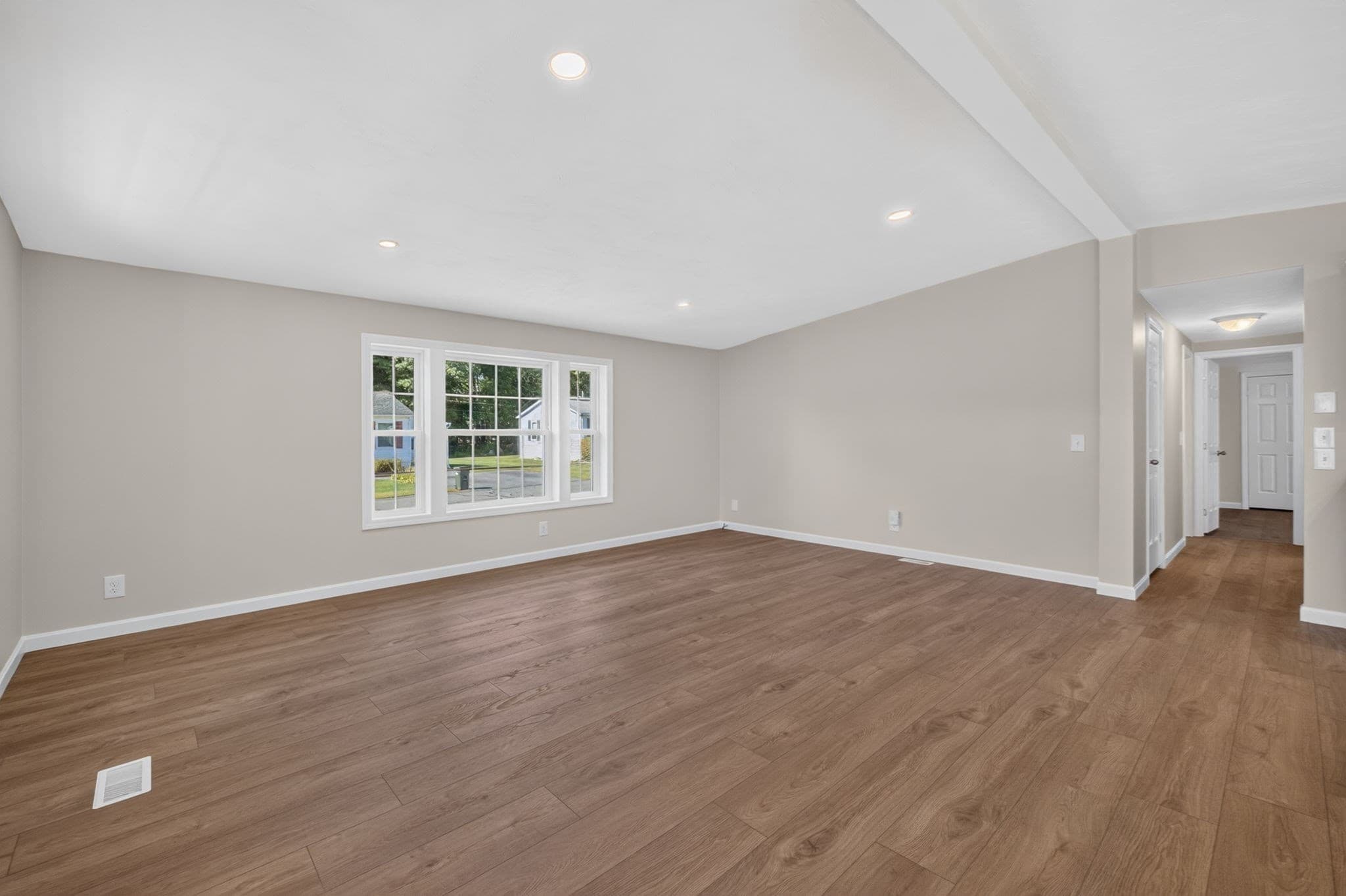 Mobile Home at 14 Amber Way, Raynham MA 02767, Raynham, photo 8 of 34