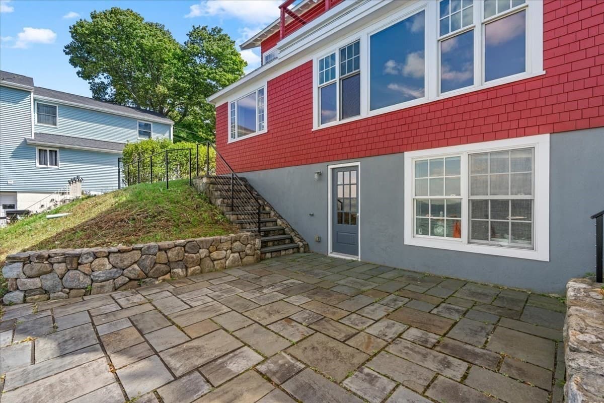 Single Family Residence at 20 Bay View Ave, Quincy MA 02169, Quincy, photo 17 of 23