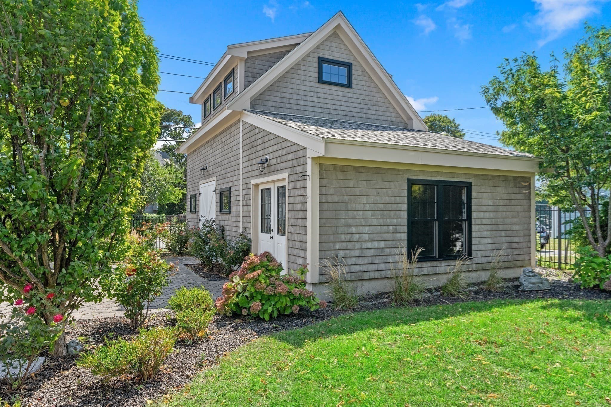 Single Family Residence at 20 Bay View Ave, Quincy MA 02169, Quincy, photo 22 of 23