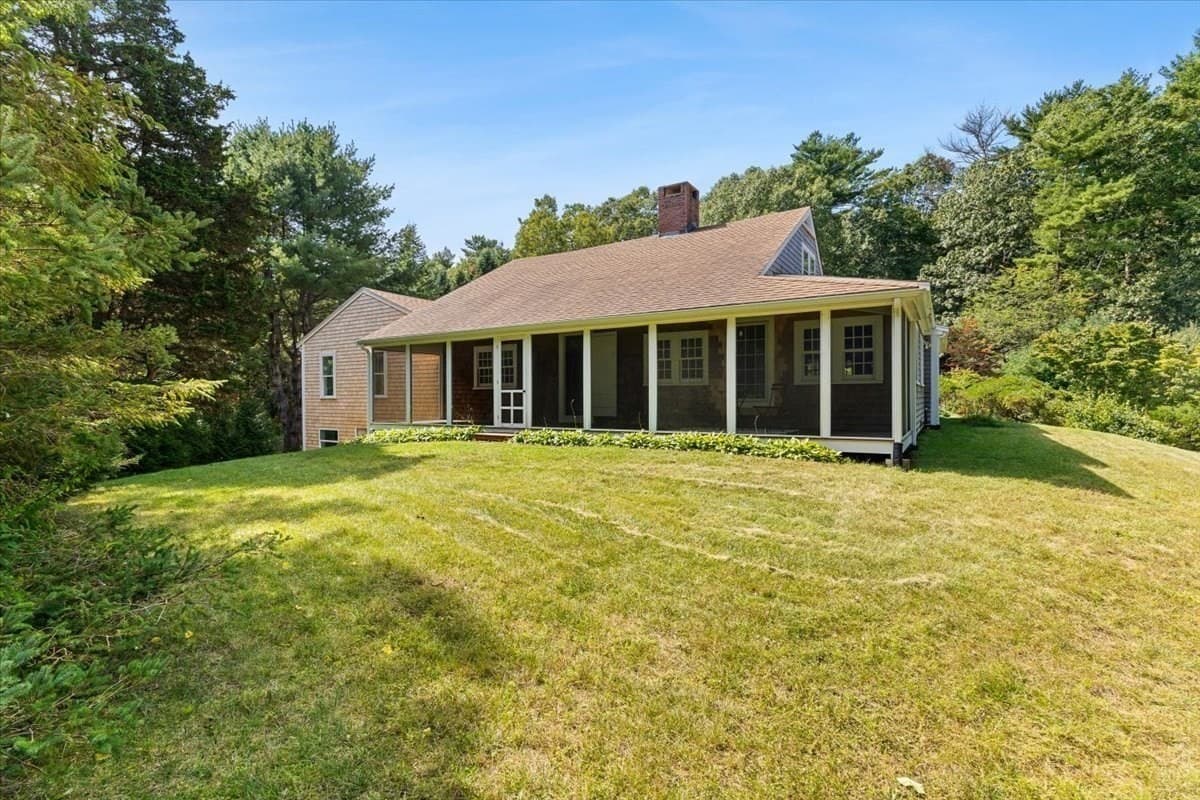 Single Family Residence at 431 Moraine St, Marshfield MA 02050, Marshfield, photo 37 of 42