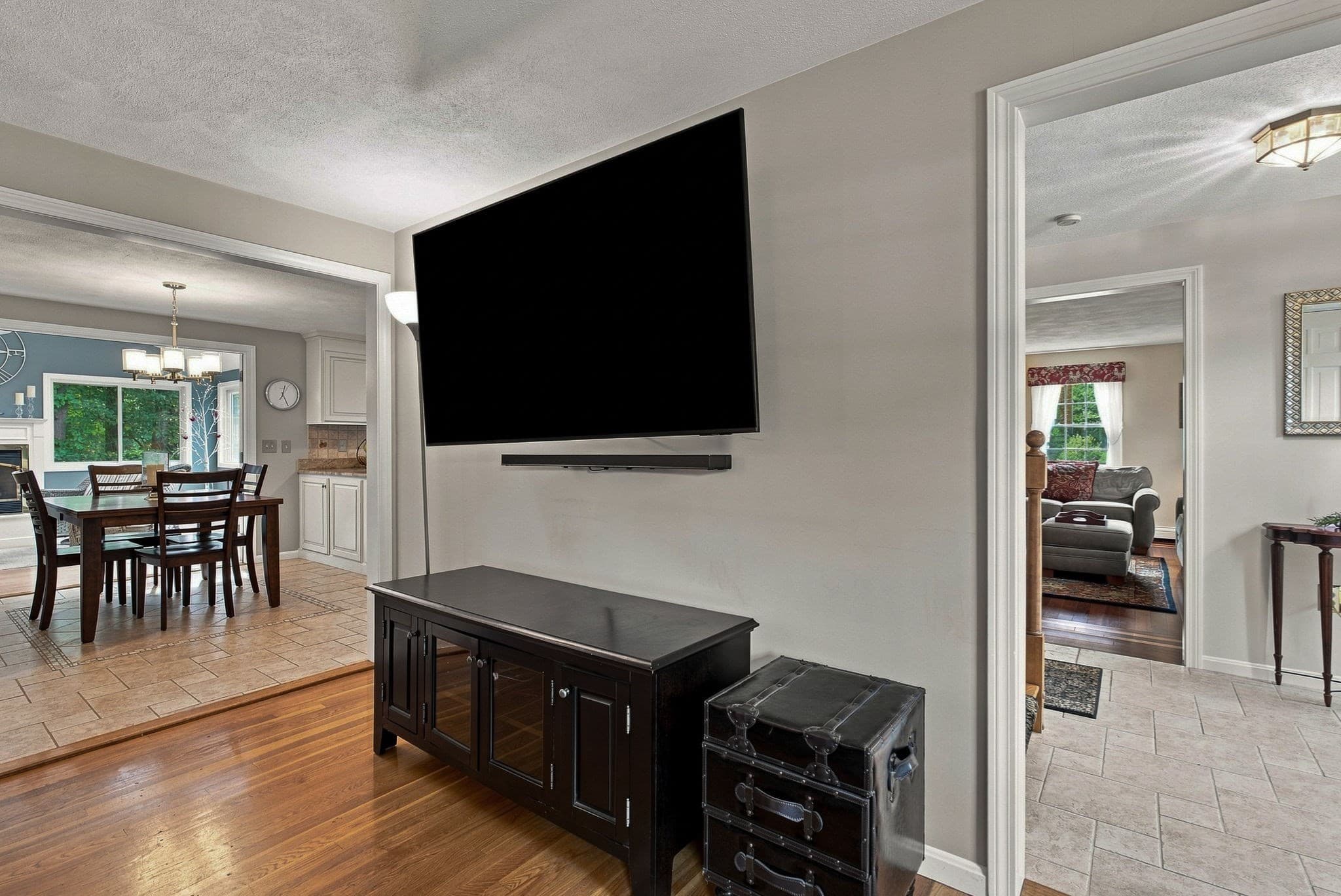 Single Family Residence at 7 Doucette Dr, Marlborough MA 01752, Marlborough, photo 16 of 38
