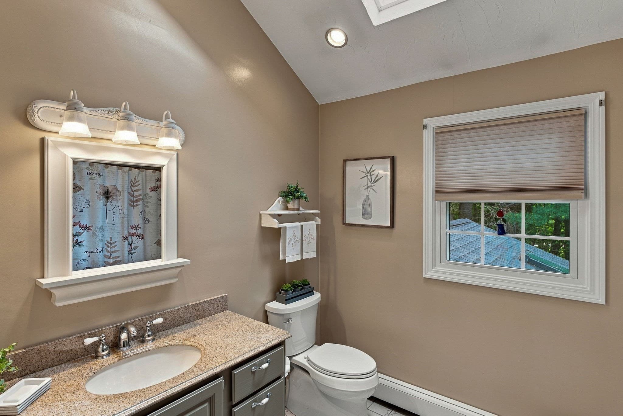 Single Family Residence at 7 Doucette Dr, Marlborough MA 01752, Marlborough, photo 28 of 38