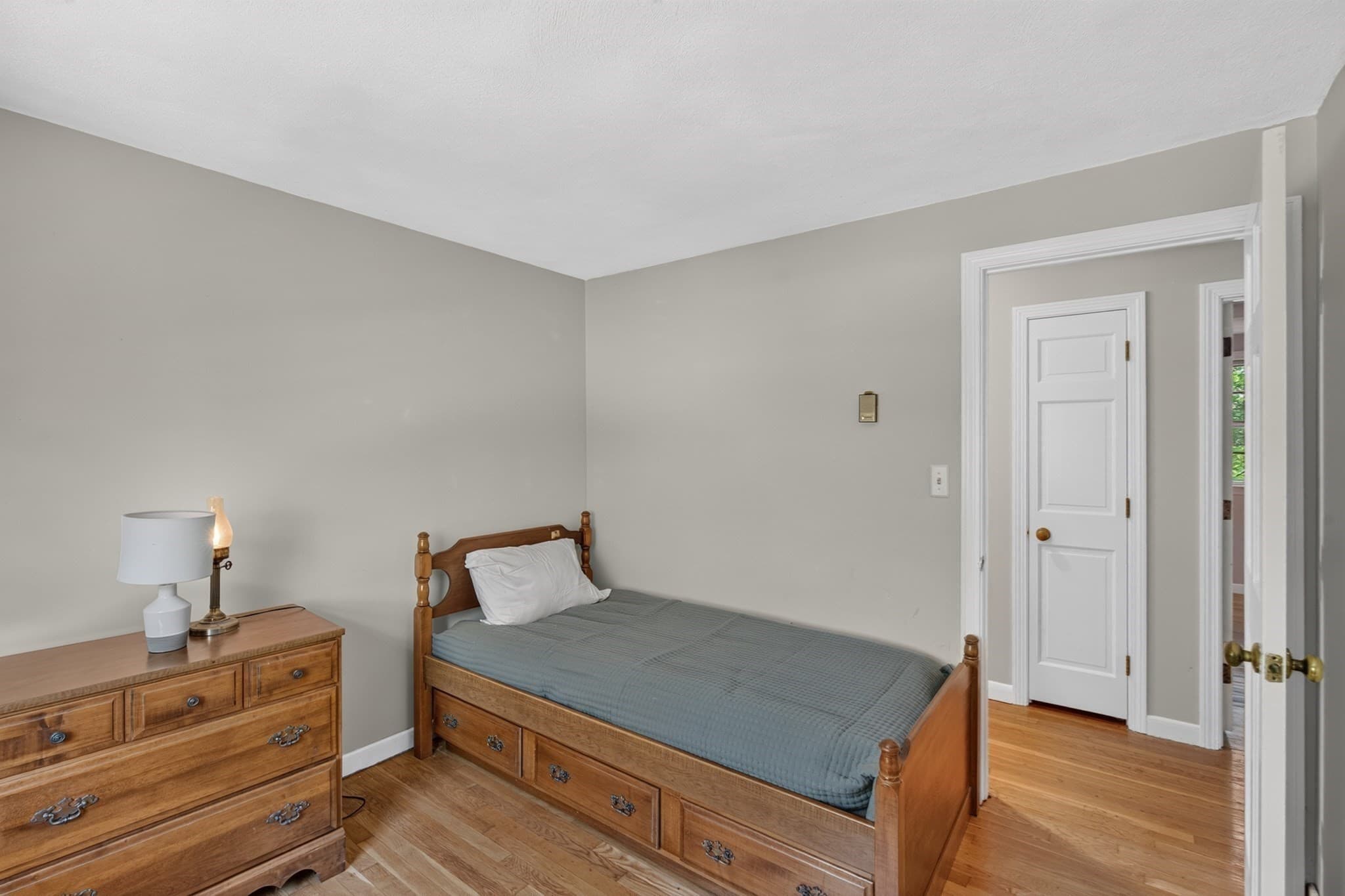 Single Family Residence at 40 High Pine Dr, Plymouth MA 02360, Plymouth, photo 11 of 29
