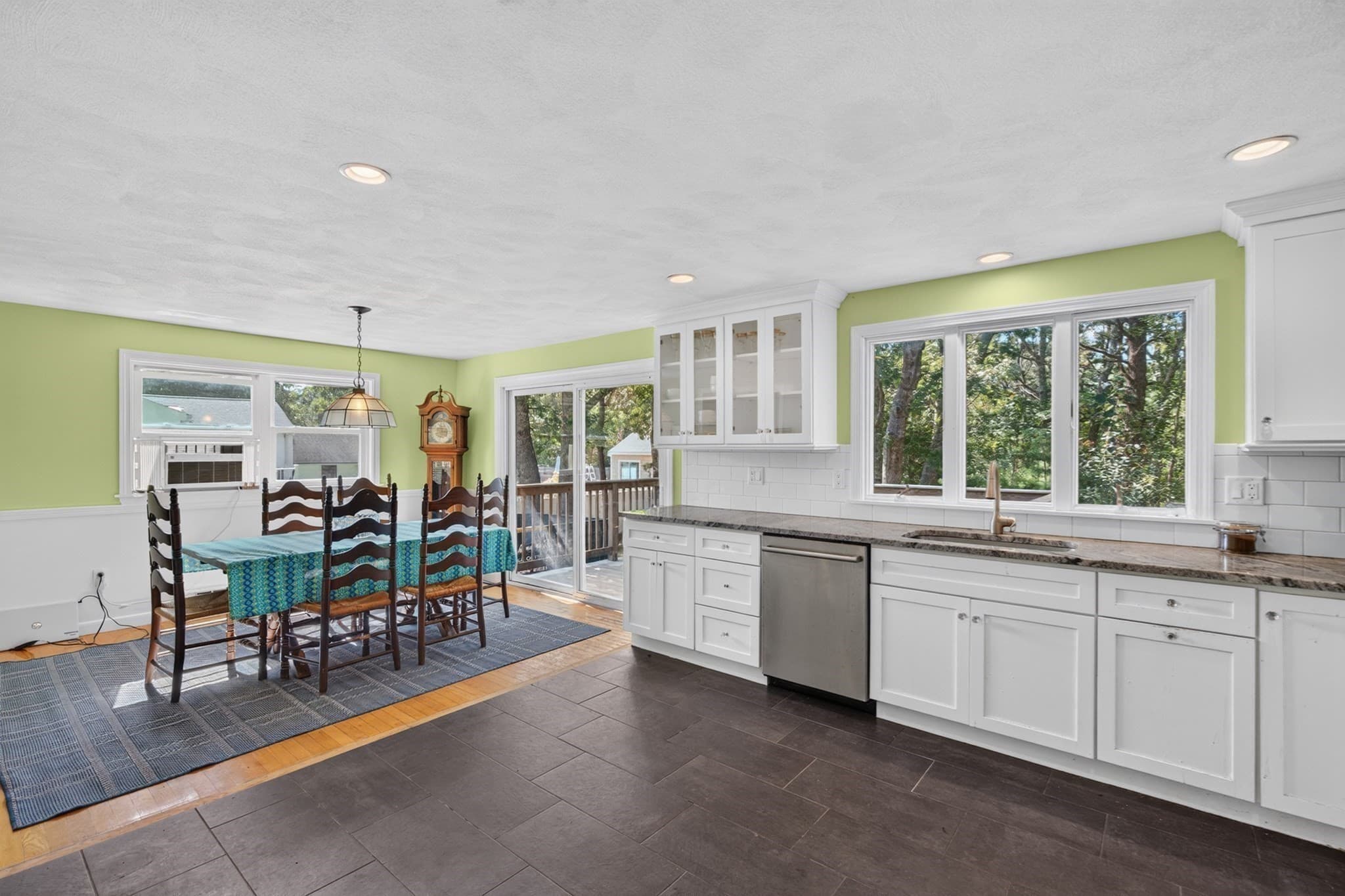 Single Family Residence at 40 High Pine Dr, Plymouth MA 02360, Plymouth, photo 4 of 29