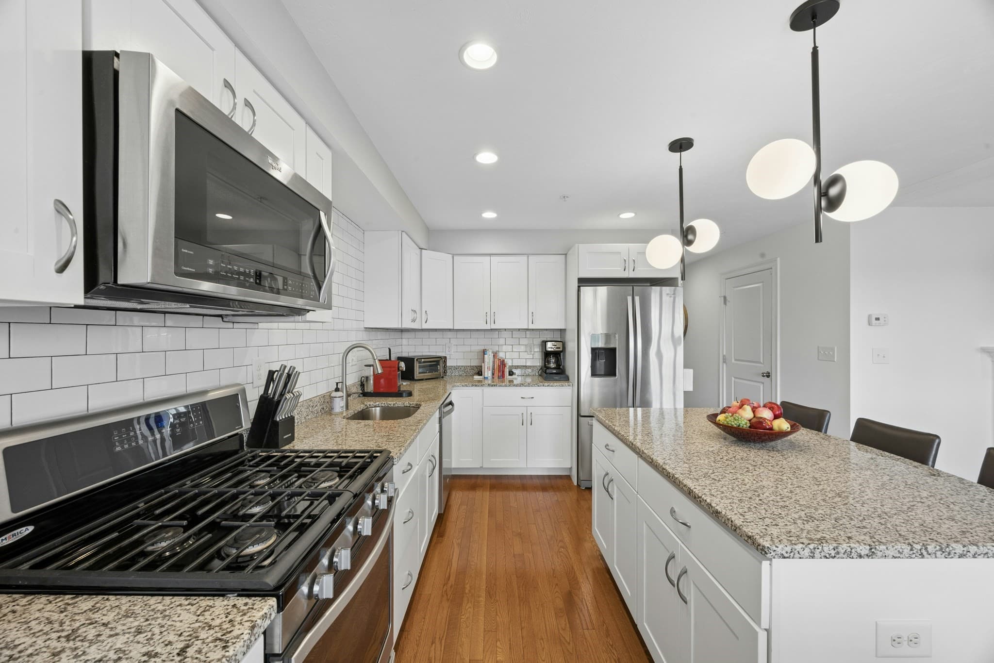 Condominium at 124 Ice House Landing # 124, Marlborough MA 01752, Marlborough, photo 16 of 42