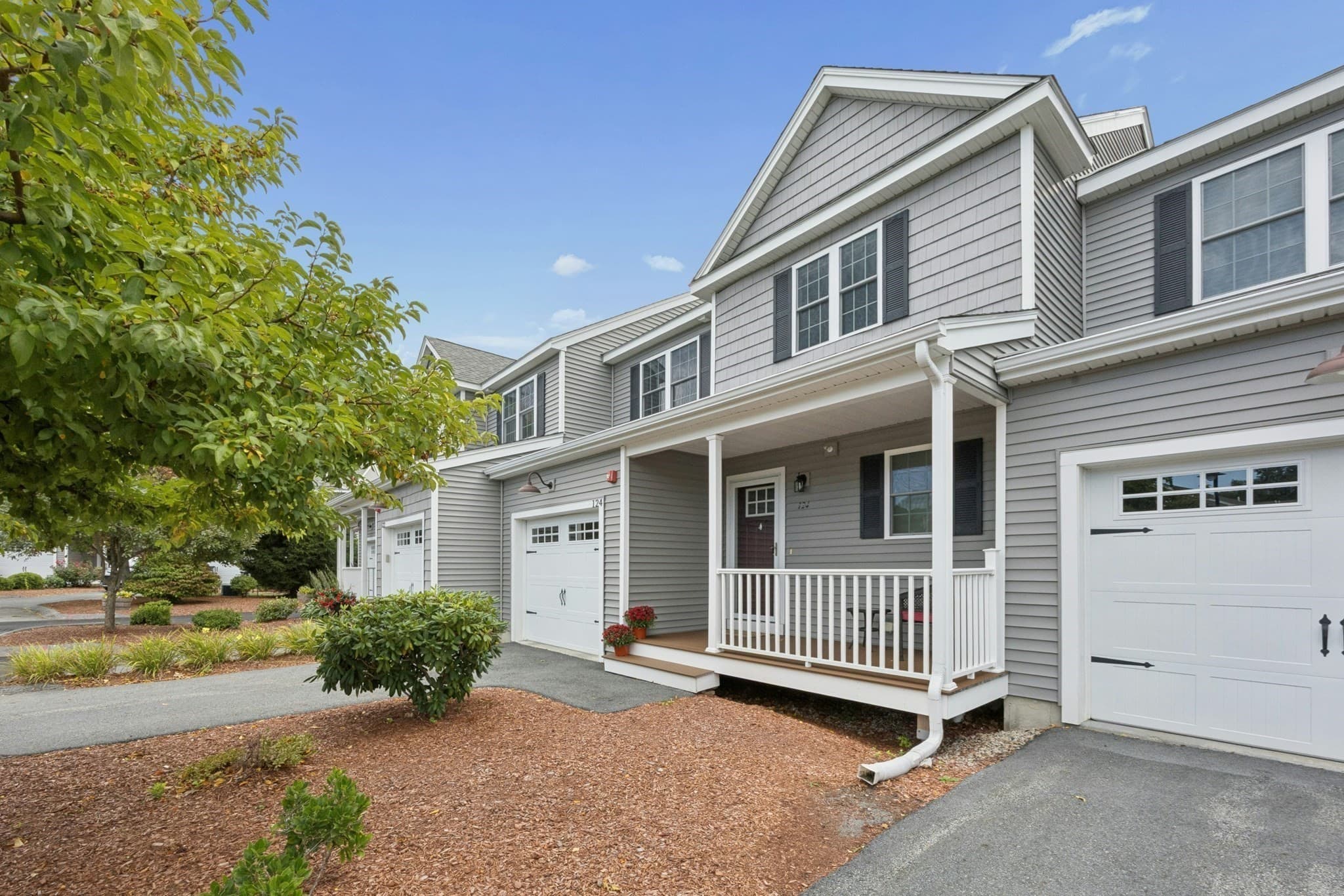 Condominium at 124 Ice House Landing # 124, Marlborough MA 01752, Marlborough, photo 3 of 42