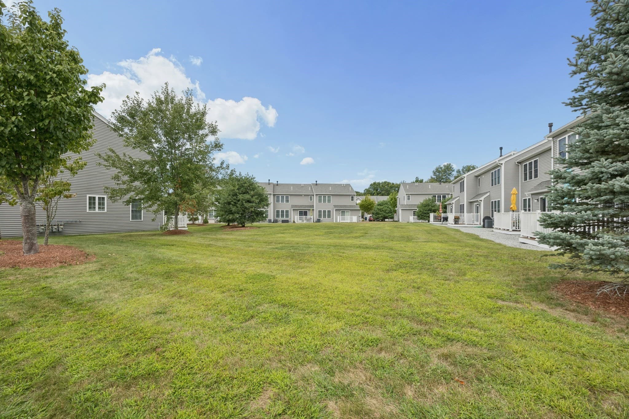 Condominium at 124 Ice House Landing # 124, Marlborough MA 01752, Marlborough, photo 36 of 42