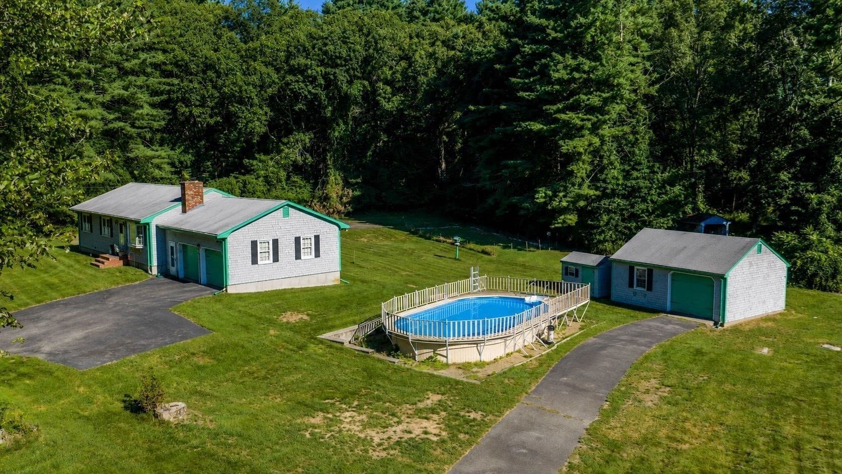 Single Family Residence at 1541 N Hixville Rd, Dartmouth MA 02747, Dartmouth, photo 2 of 32