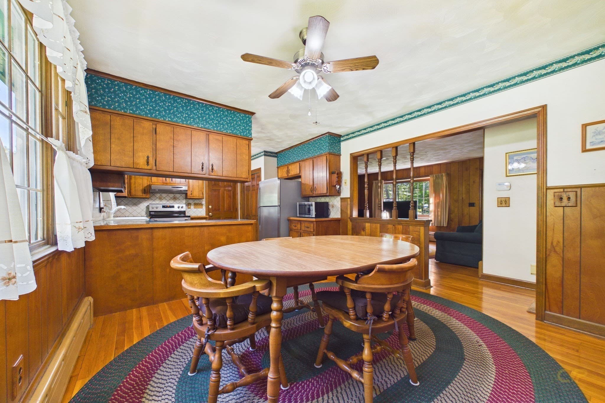 Single Family Residence at 1541 N Hixville Rd, Dartmouth MA 02747, Dartmouth, photo 11 of 32