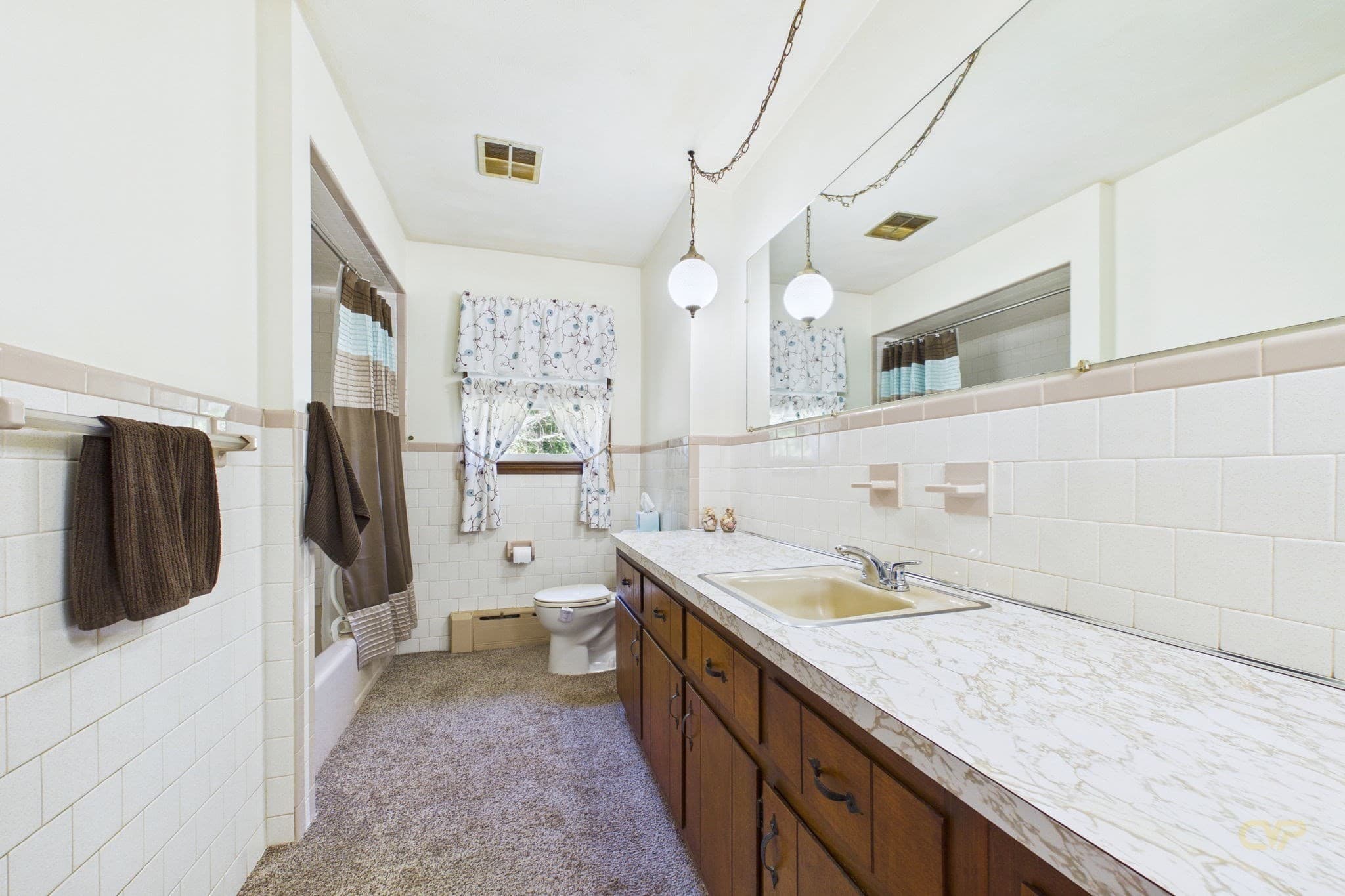 Single Family Residence at 1541 N Hixville Rd, Dartmouth MA 02747, Dartmouth, photo 19 of 32