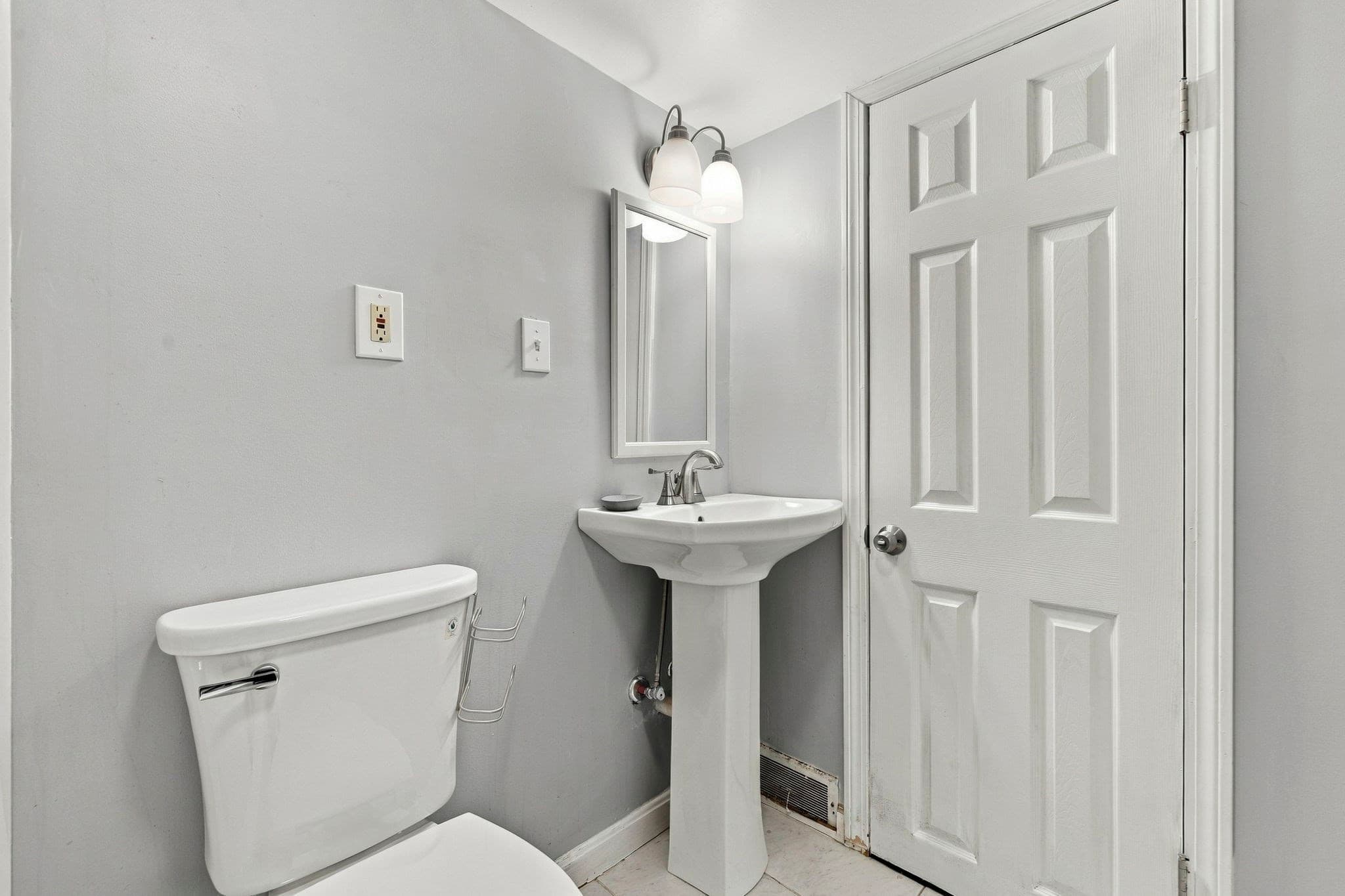 Single Family Residence at 181 Parker Rd, Lancaster MA 01523, Lancaster, photo 34 of 39