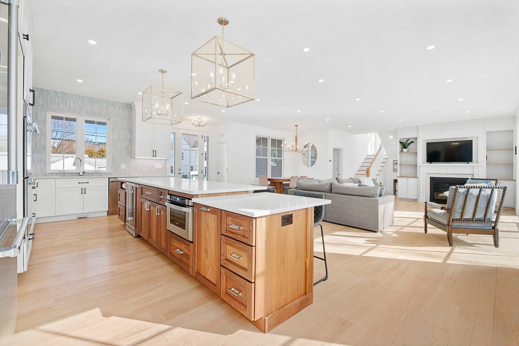 Single Family Residence at 110 Berkley Street, Waltham MA 02451, Waltham, photo 2 of 40