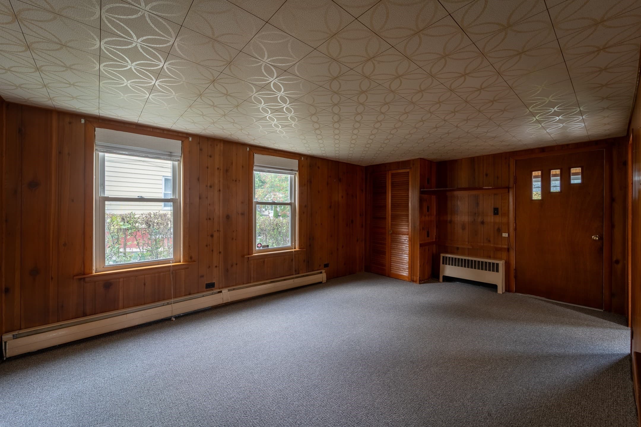 Single Family Residence at 1 Beckman St, Worcester MA 01607, Worcester, photo 11 of 42