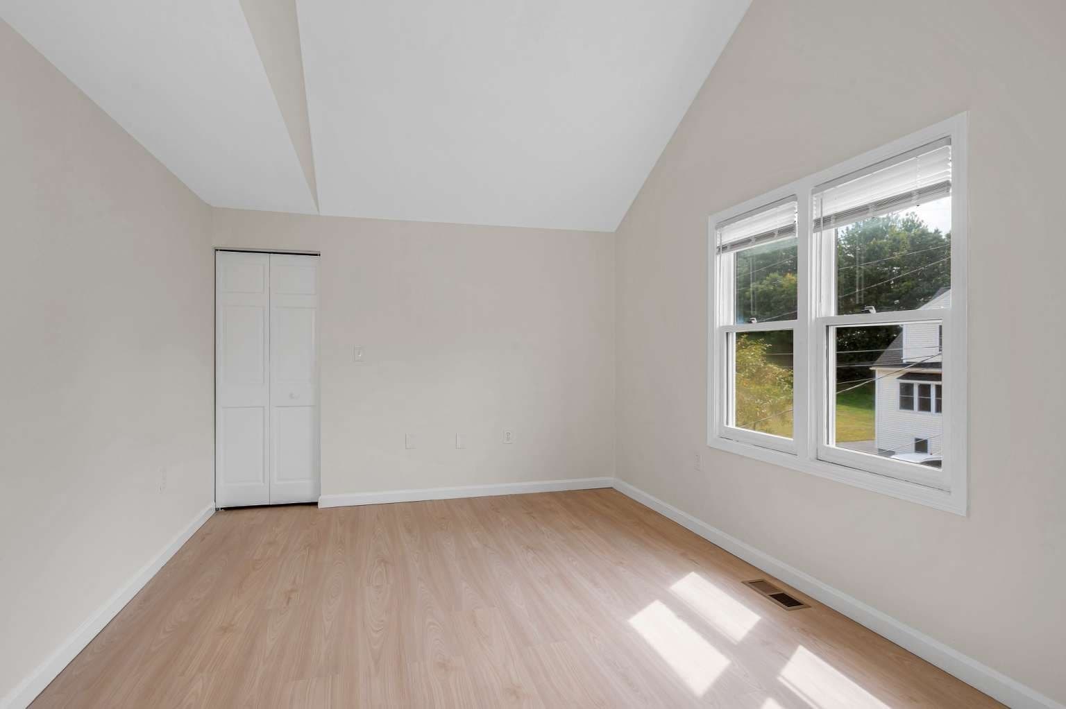 Condominium at 36 Mahogany Run # 36, Leominster MA 01453, Leominster, photo 14 of 18