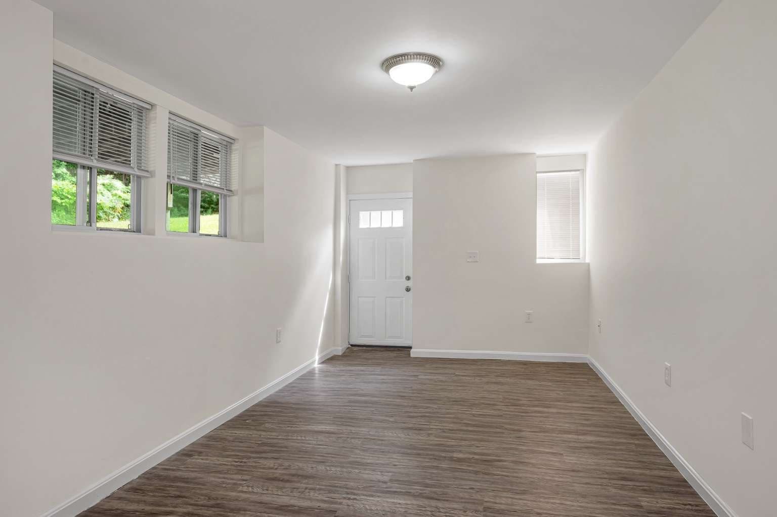 Condominium at 36 Mahogany Run # 36, Leominster MA 01453, Leominster, photo 8 of 18