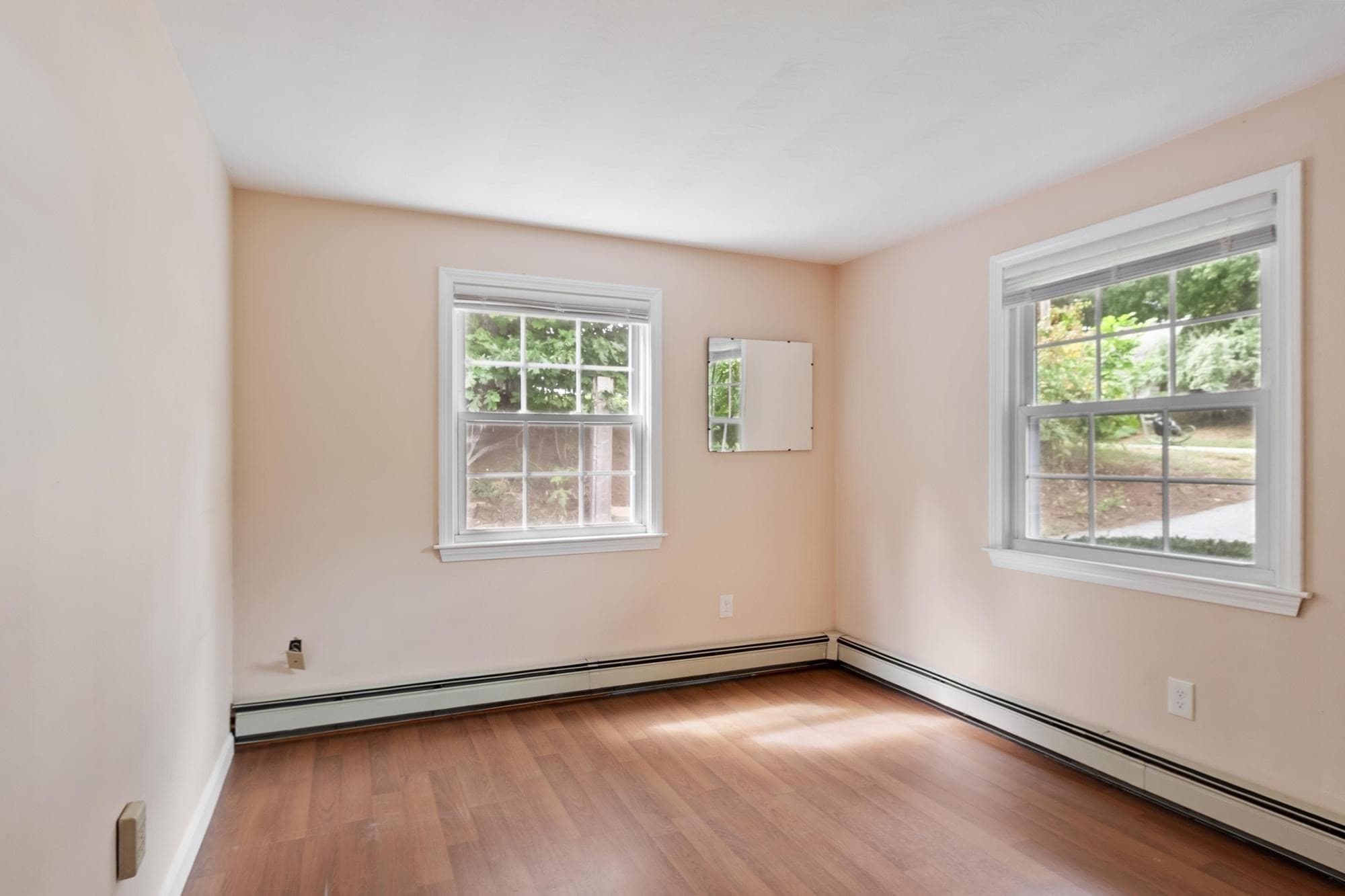 Single Family Residence at 4 Algonquin Rd, Chelmsford MA 01824, photo 23 of 31