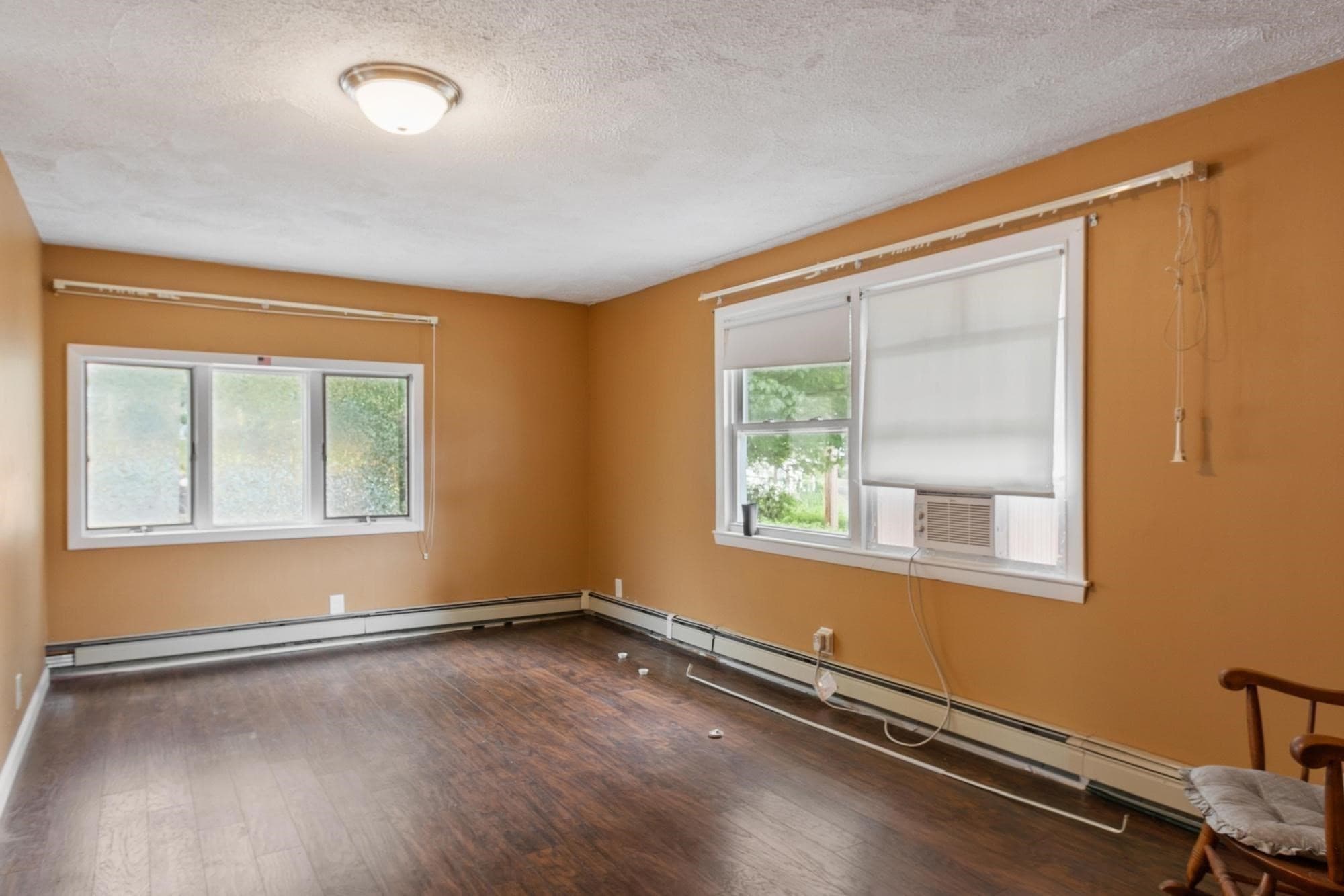 Single Family Residence at 4 Algonquin Rd, Chelmsford MA 01824, photo 14 of 31