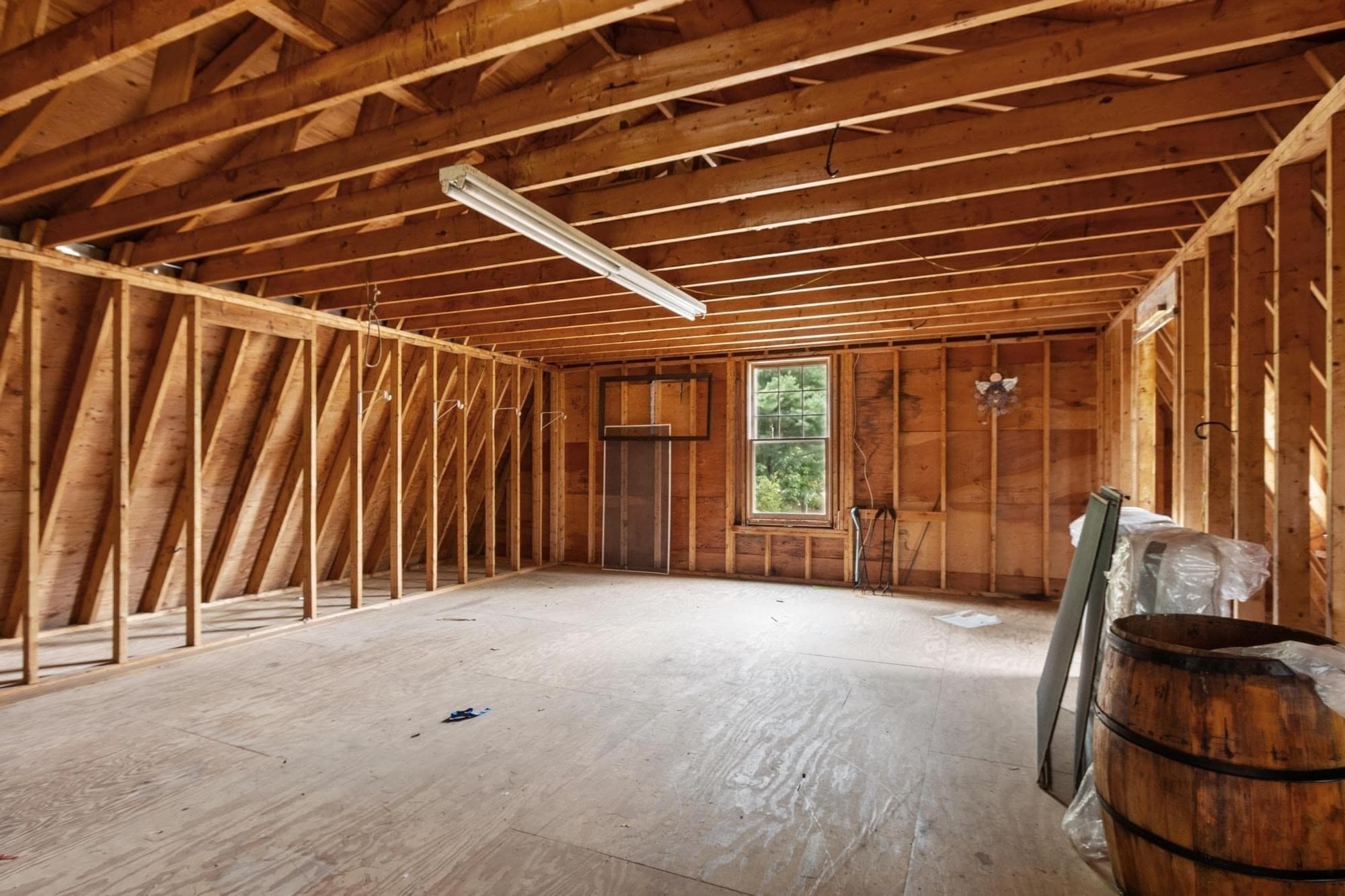 Single Family Residence at 4 Algonquin Rd, Chelmsford MA 01824, photo 31 of 31