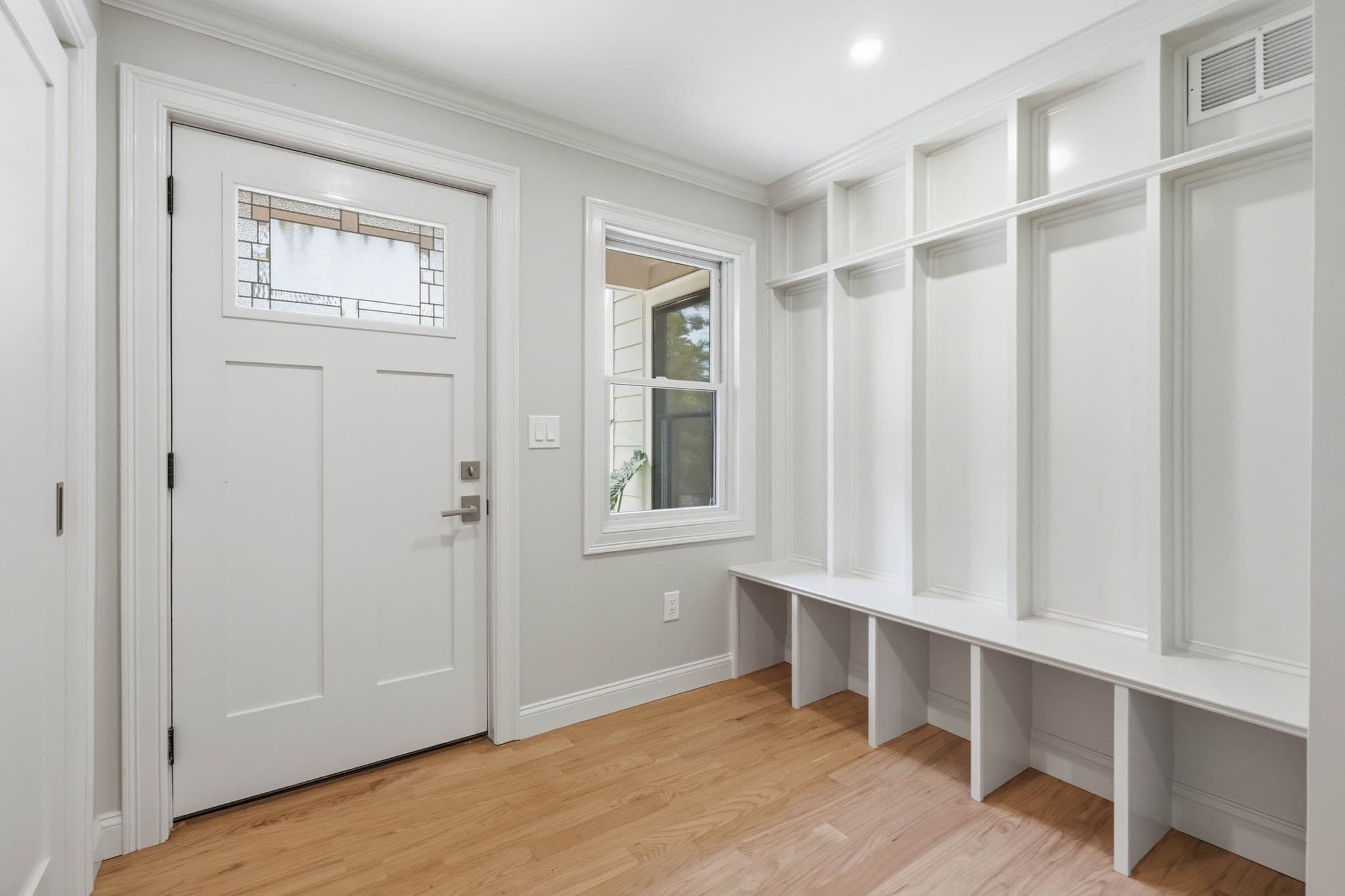 Single Family Residence at 20 Main St, Boxford MA 01921, Boxford, photo 10 of 41