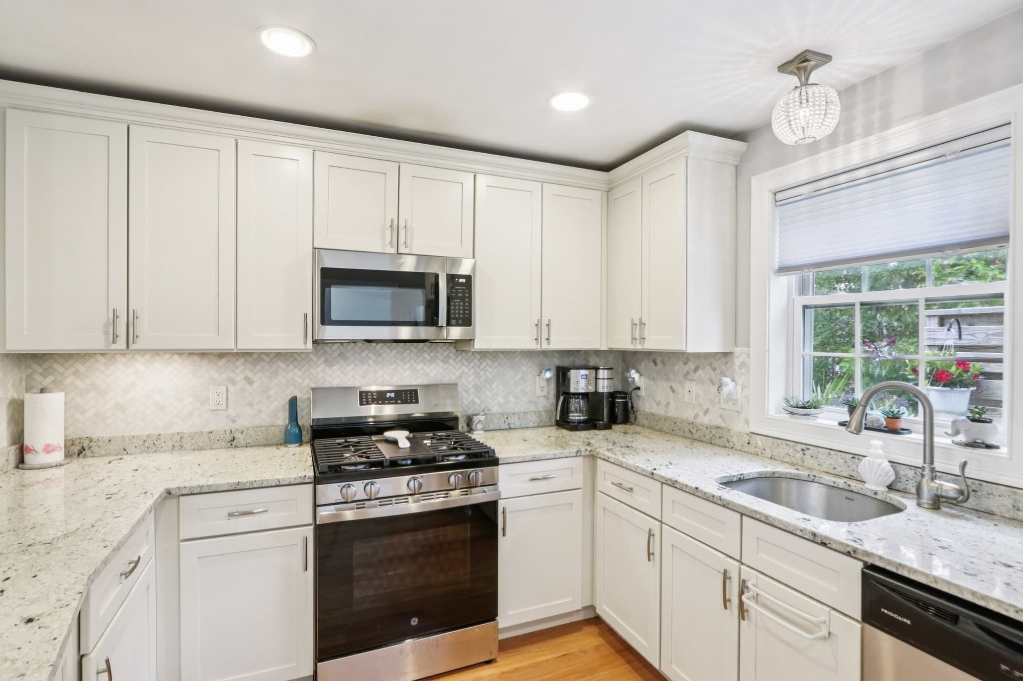 Condominium at 2 Starfish Way # A, Salisbury MA 01952, Salisbury, photo 6 of 39