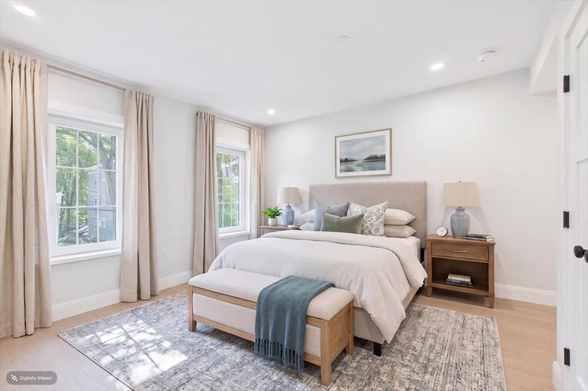 Condominium at 305 Chestnut Ave # 3, Boston MA 02130, photo 15 of 33