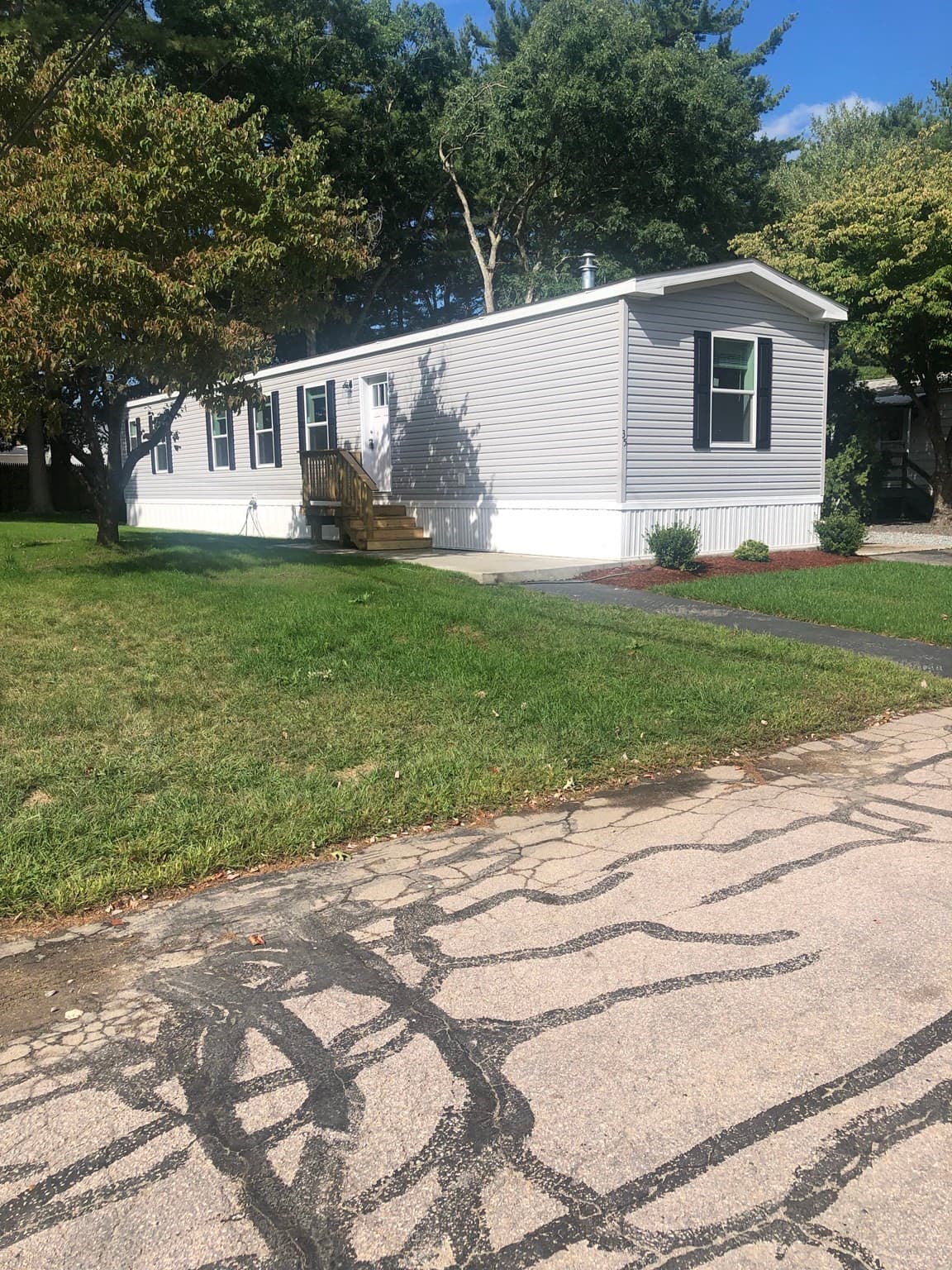 35 Woodchip Sq, North Attleboro MA 02760