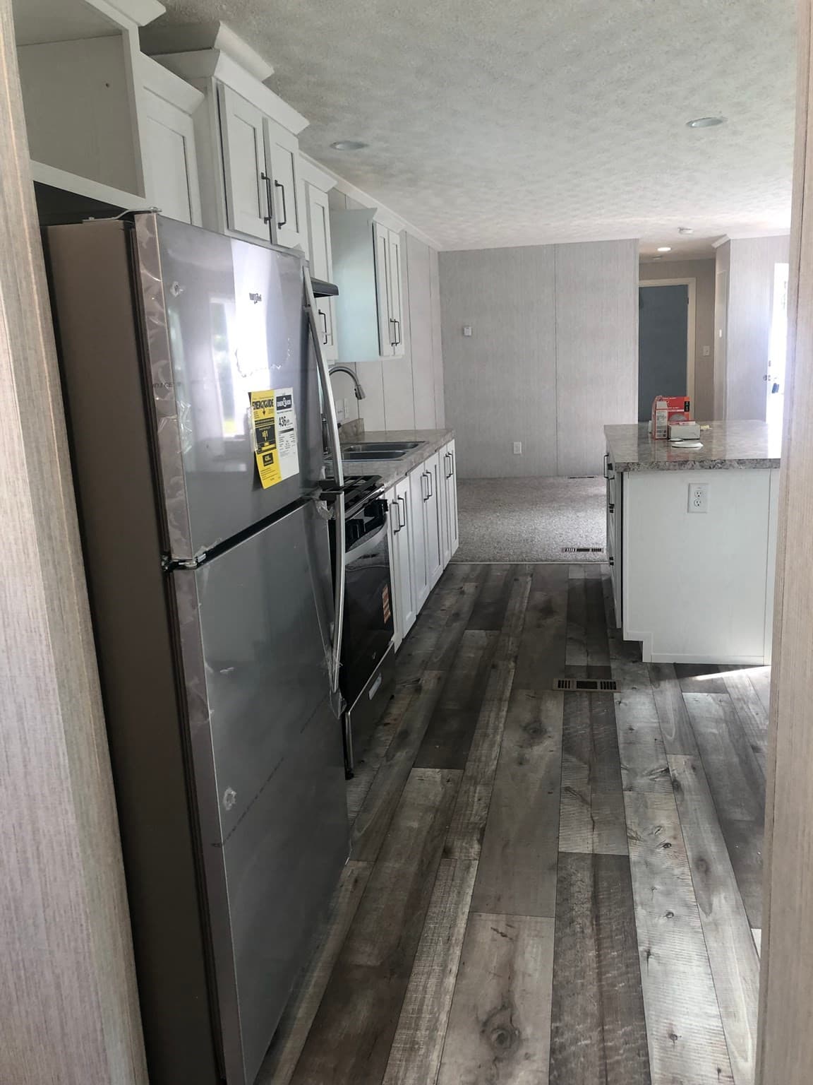 Mobile Home at 35 Woodchip Sq, North Attleboro MA 02760, North Attleboro, photo 5 of 12