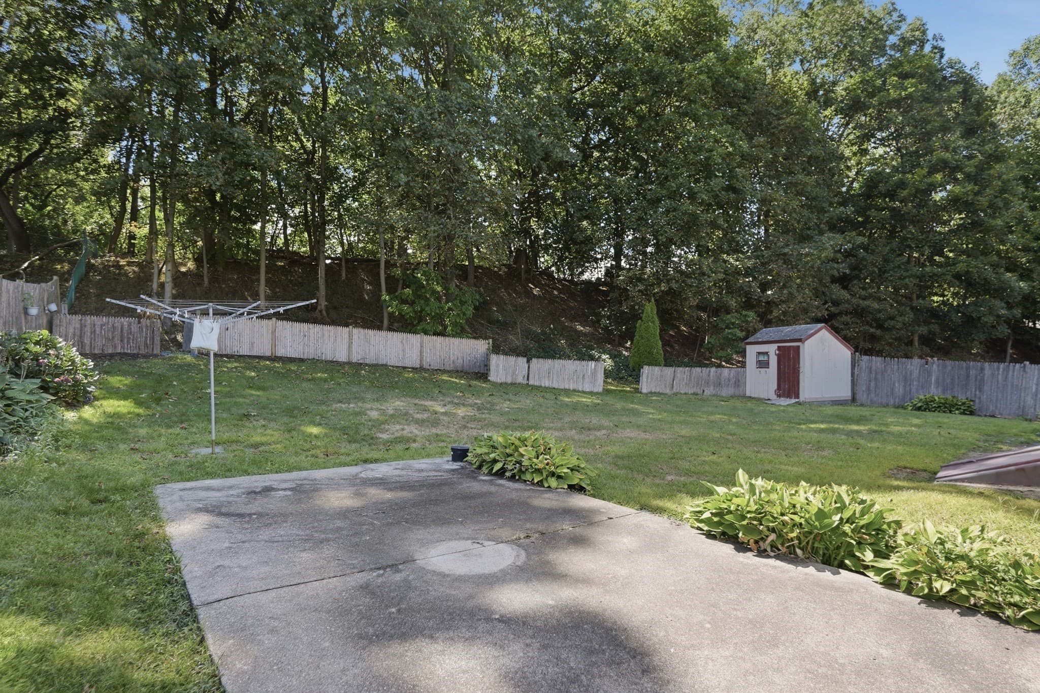 Single Family Residence at 23 Mayflower Road, Woburn MA 01801, Woburn, photo 36 of 42