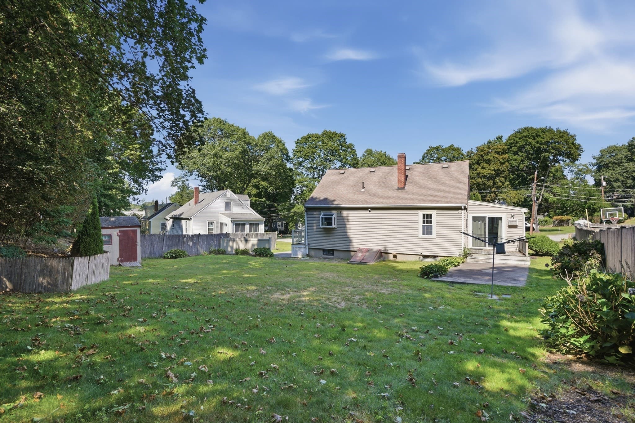 Single Family Residence at 23 Mayflower Road, Woburn MA 01801, Woburn, photo 38 of 42