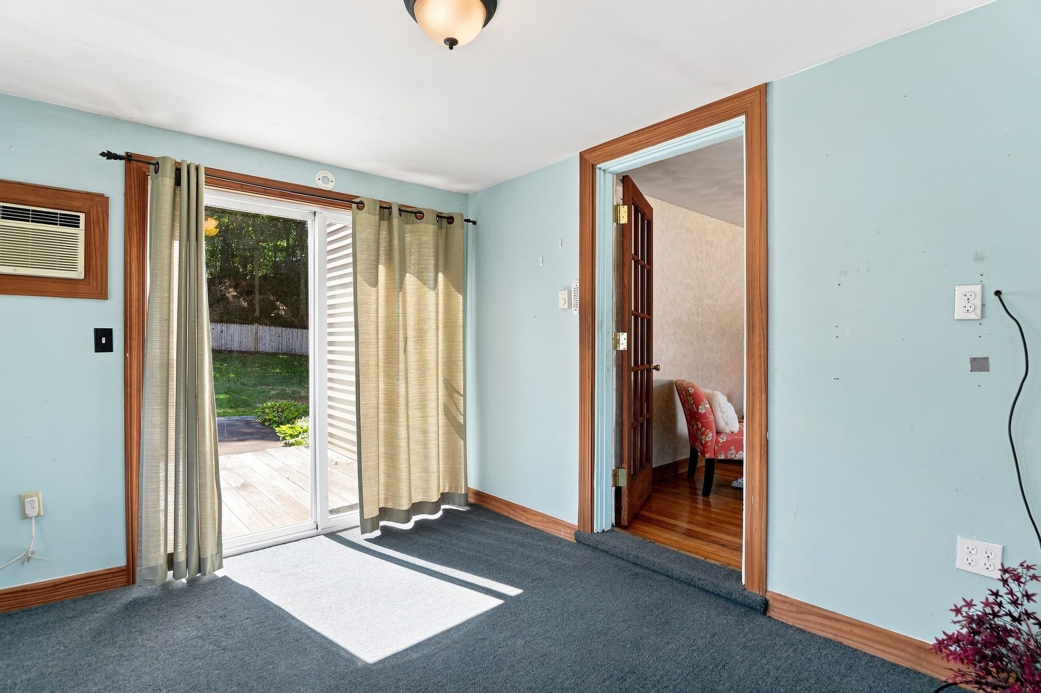 Single Family Residence at 23 Mayflower Road, Woburn MA 01801, Woburn, photo 18 of 42