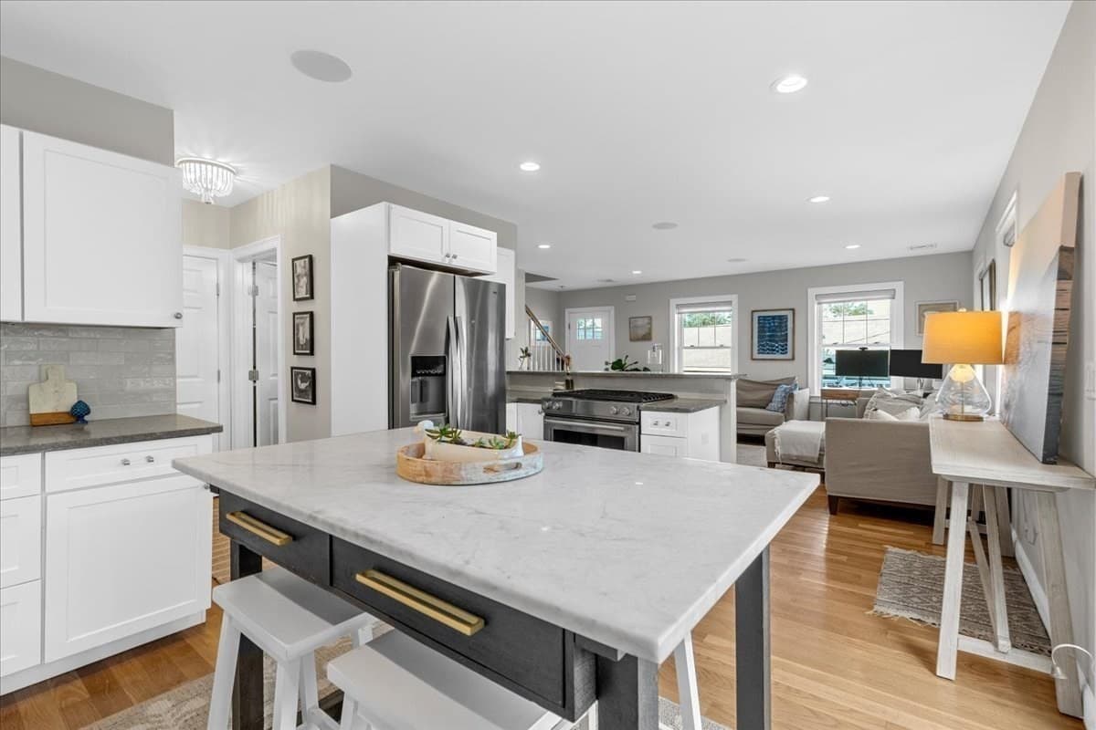 Condominium at 11 Rockland Circle # 1, Hull MA 02045, Hull, photo 7 of 30
