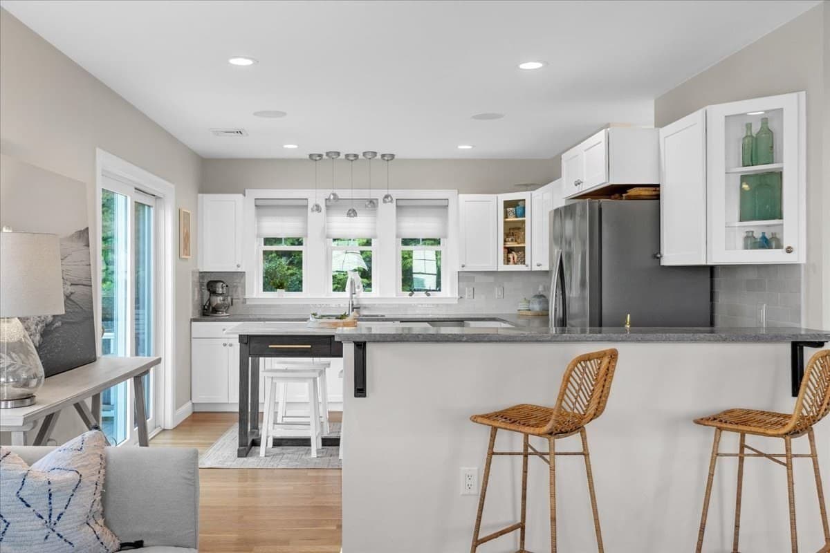 Condominium at 11 Rockland Circle # 1, Hull MA 02045, Hull, photo 9 of 30