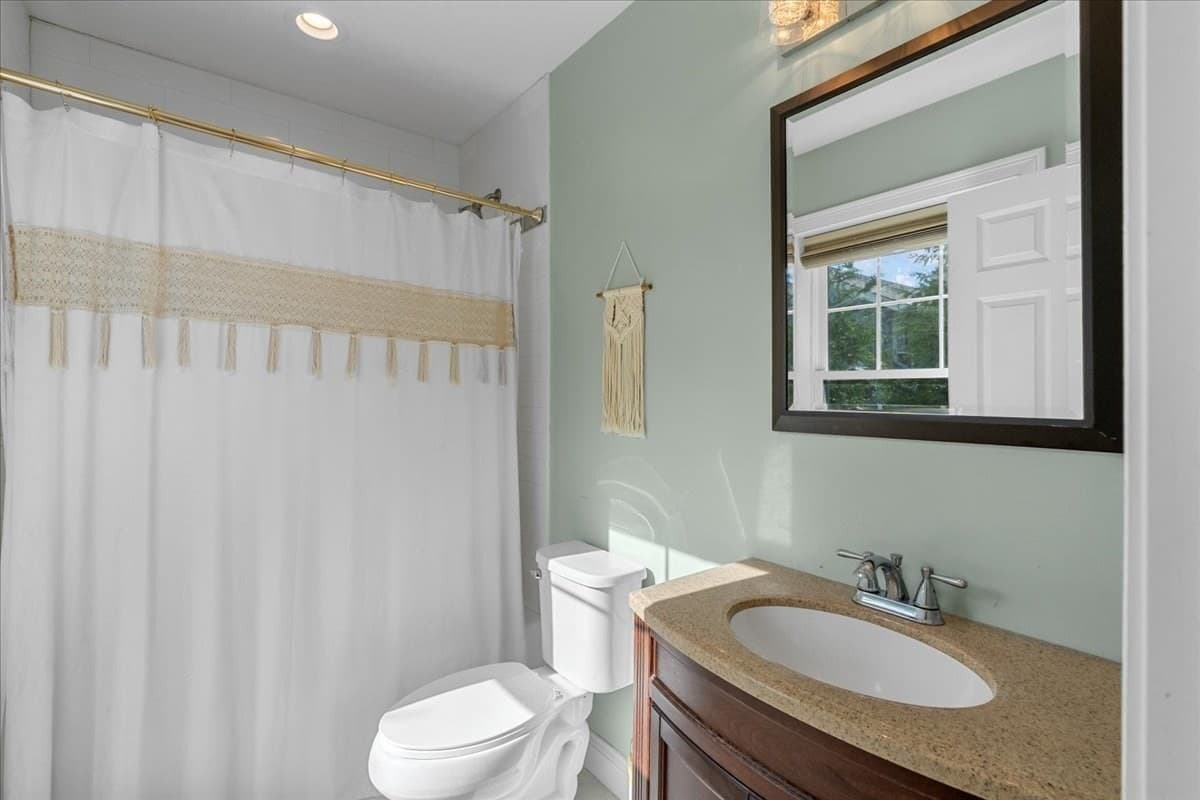 Condominium at 11 Rockland Circle # 1, Hull MA 02045, Hull, photo 14 of 30