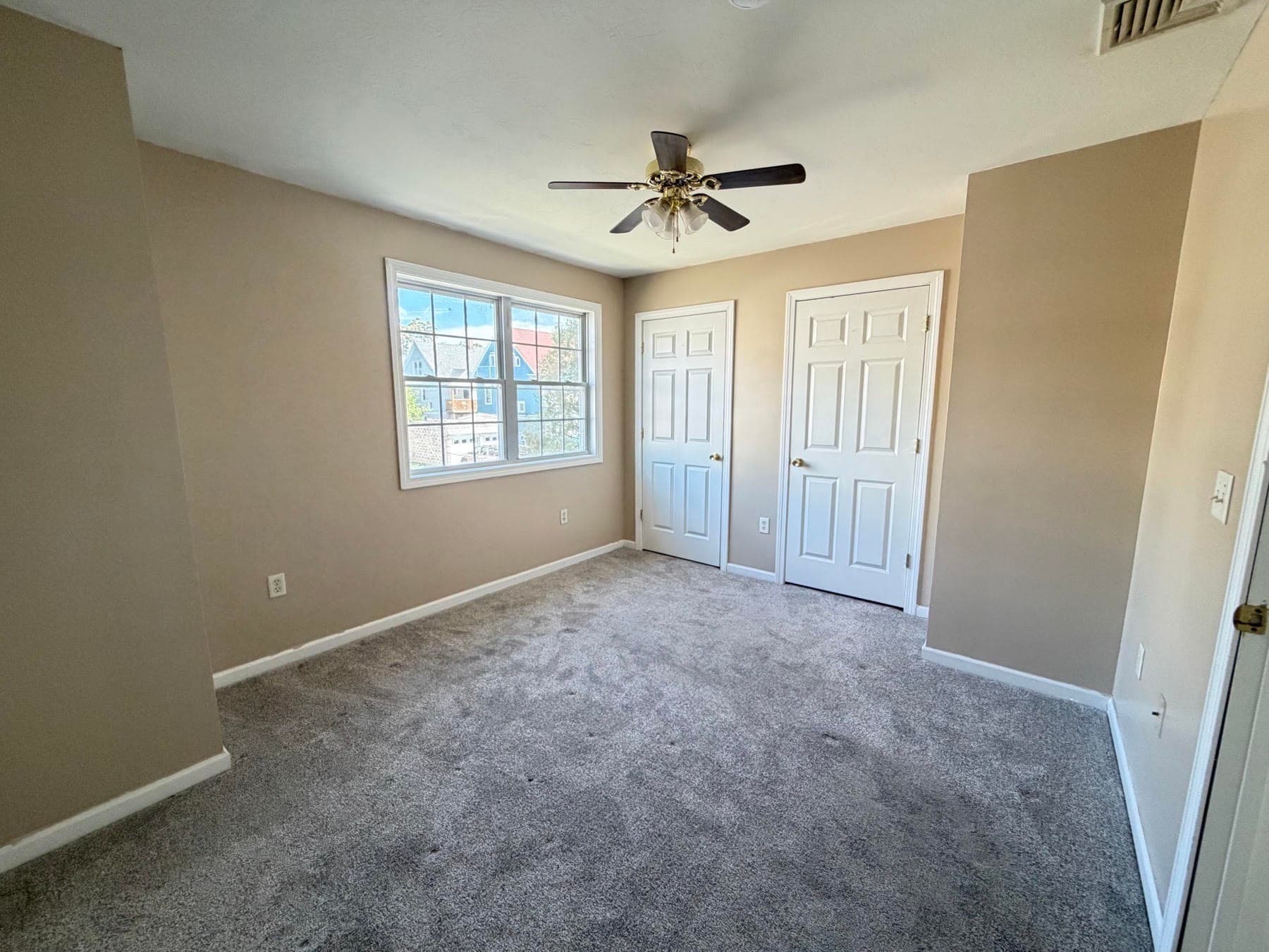Duplex at 52-54 Reed St, Springfield MA 01109, Springfield, photo 10 of 21