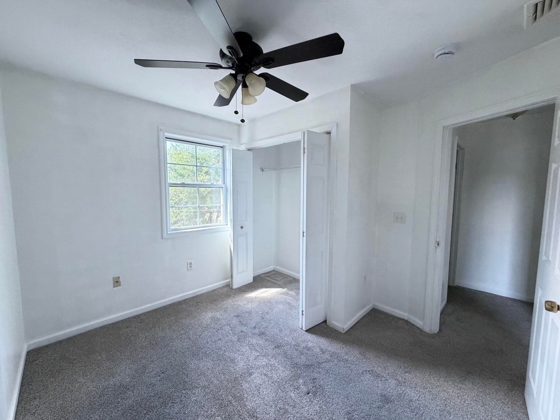 Duplex at 52-54 Reed St, Springfield MA 01109, Springfield, photo 15 of 21